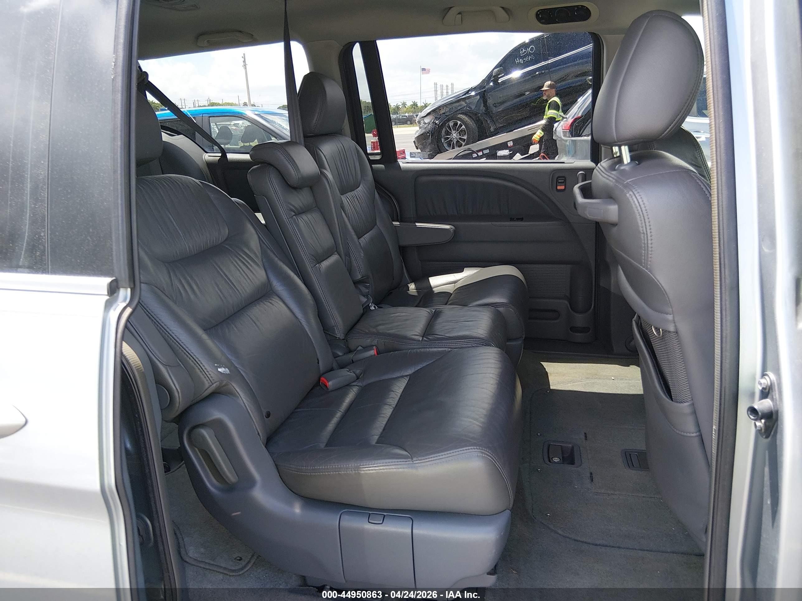 HONDA ODYSSEY image 8