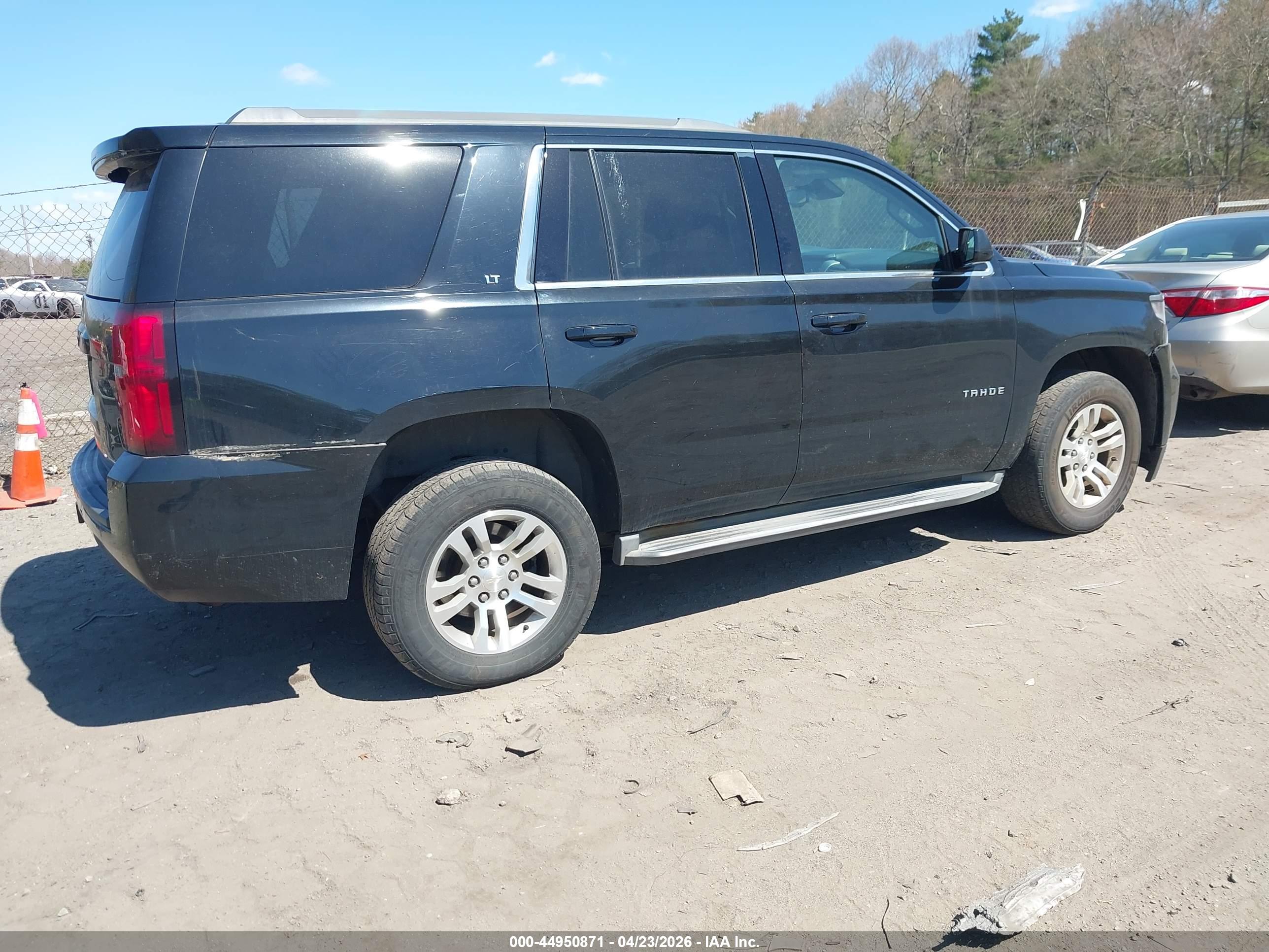 CHEVROLET TAHOE image 4