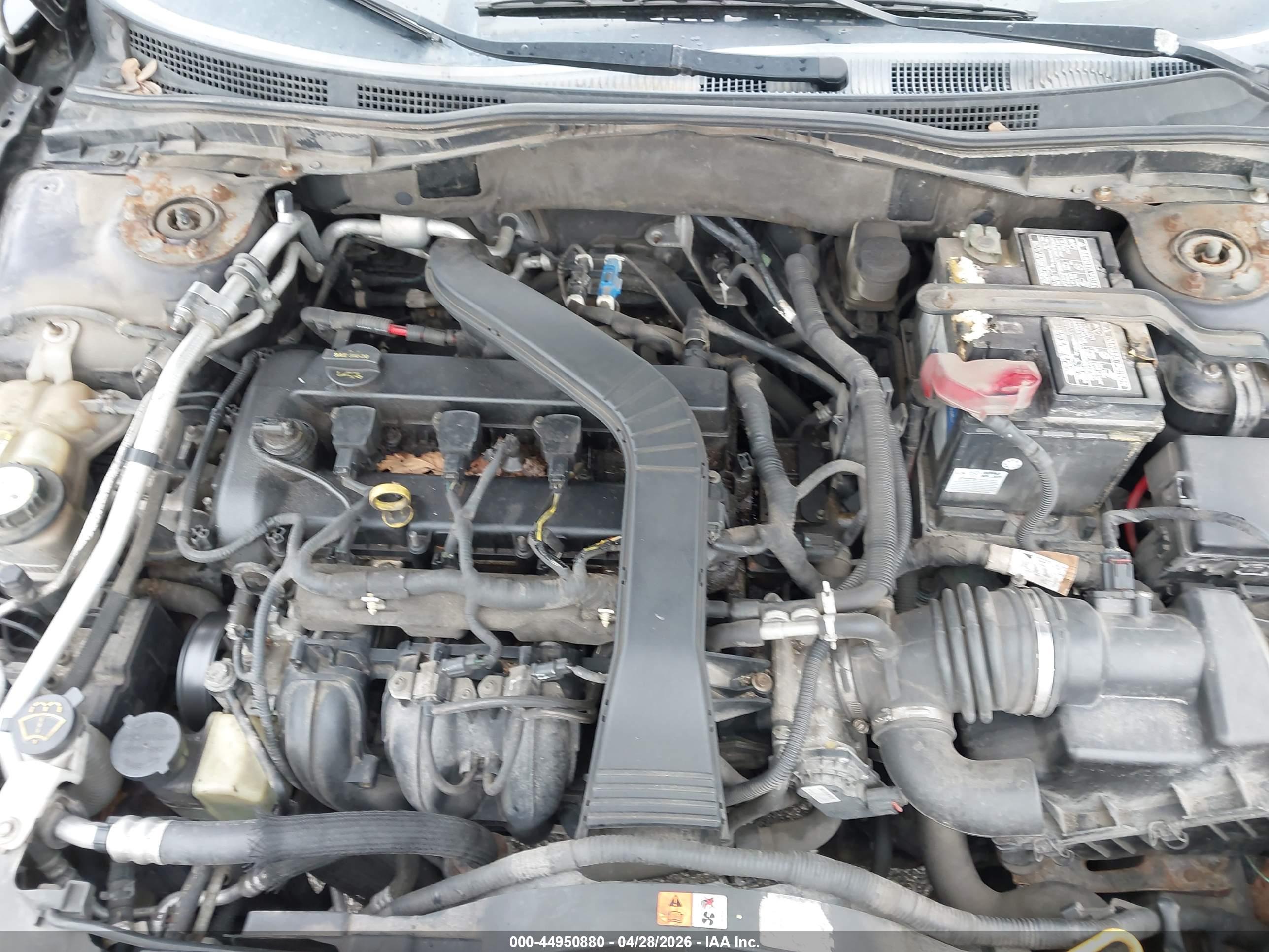 FORD FUSION image 10