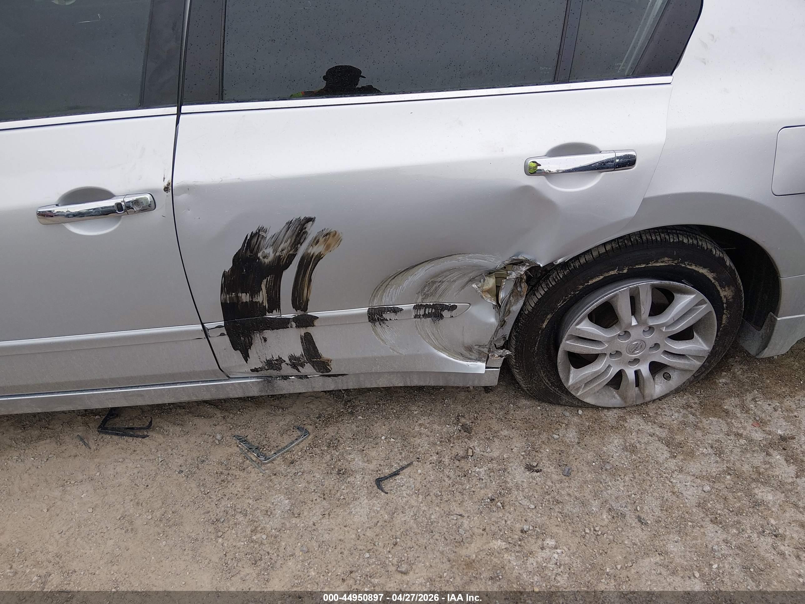 NISSAN ALTIMA image 6