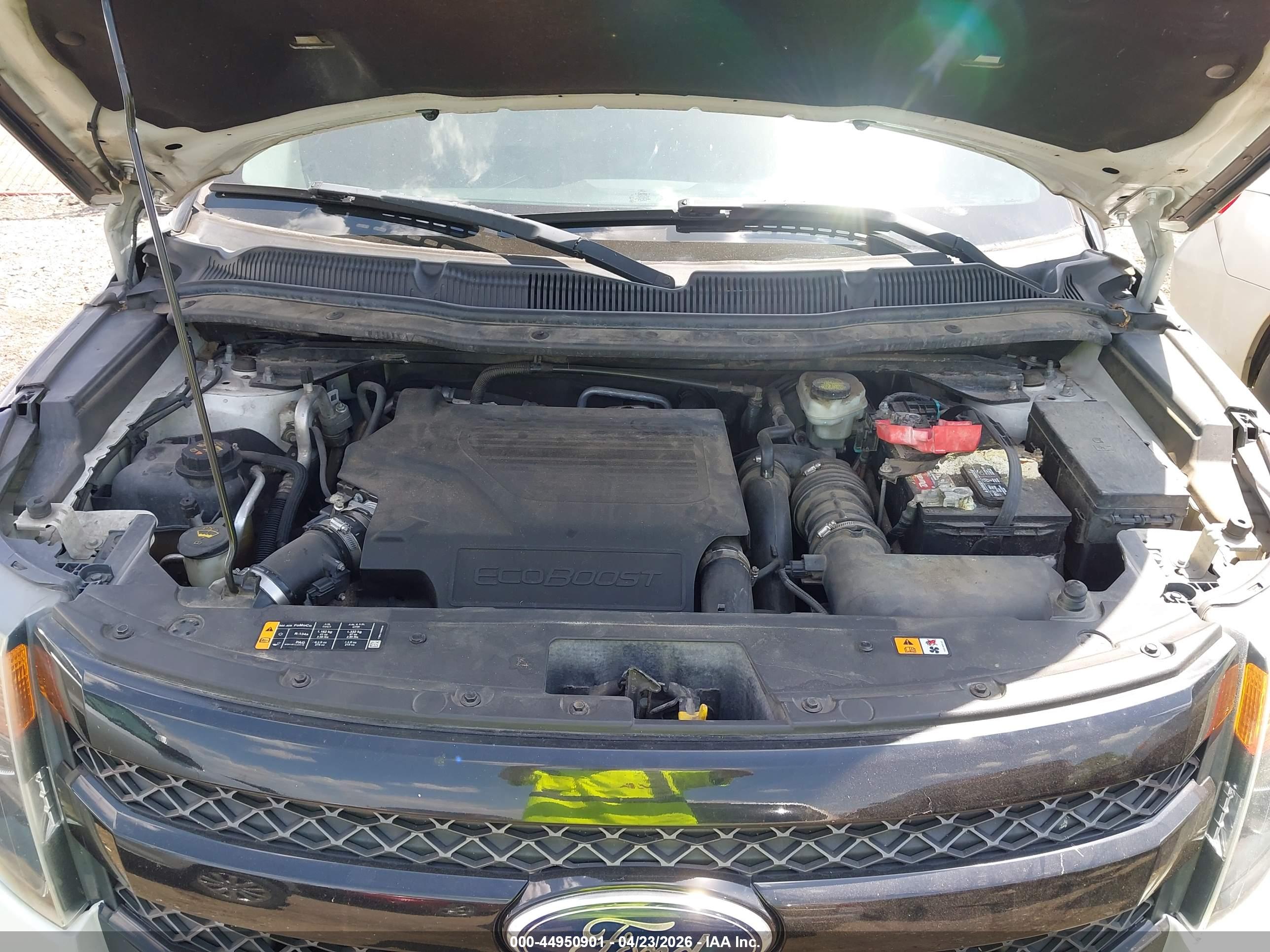 FORD EXPLORER image 10