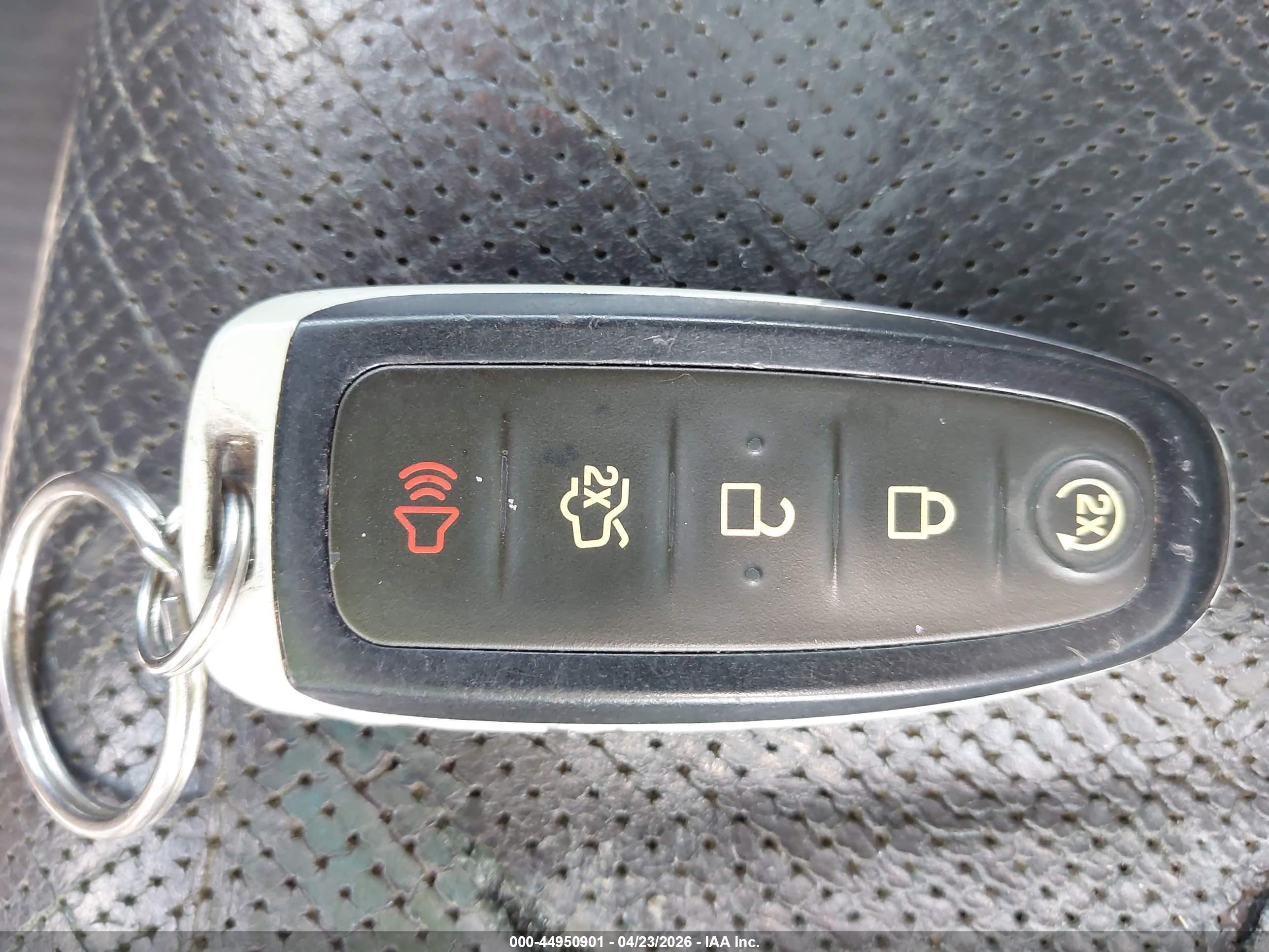 FORD EXPLORER image 11