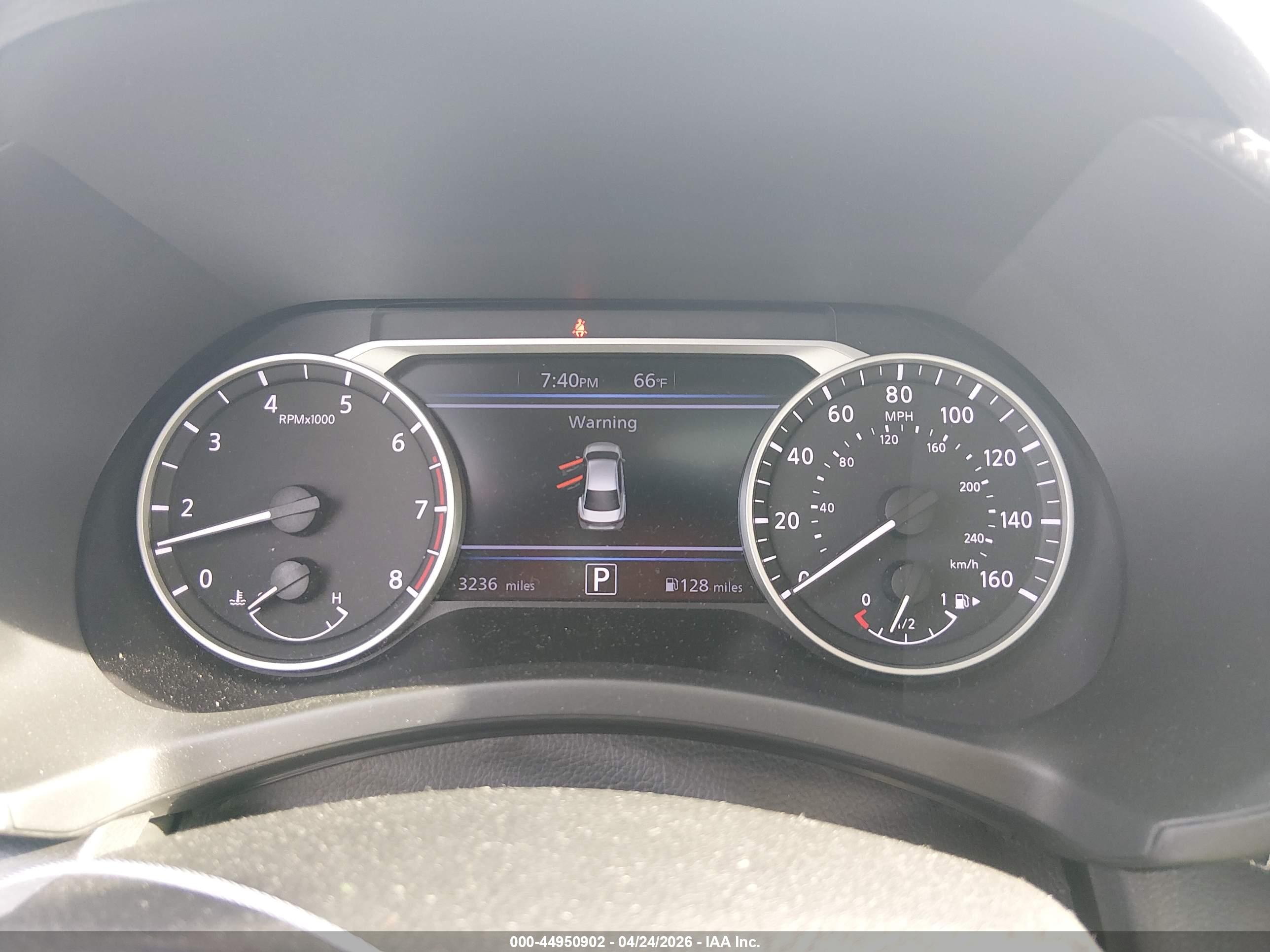 NISSAN SENTRA image 7