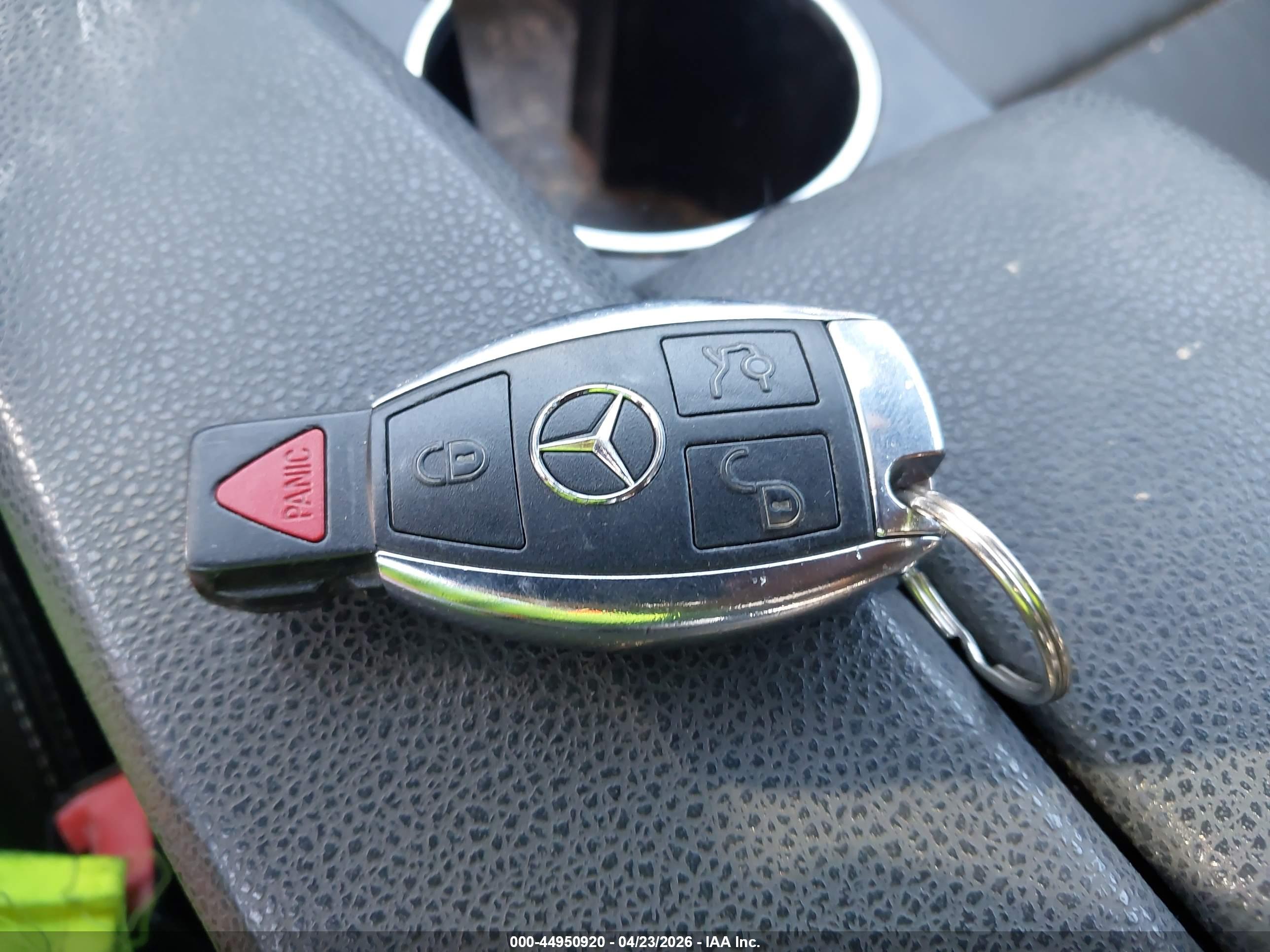 MERCEDES-BENZ C image 11