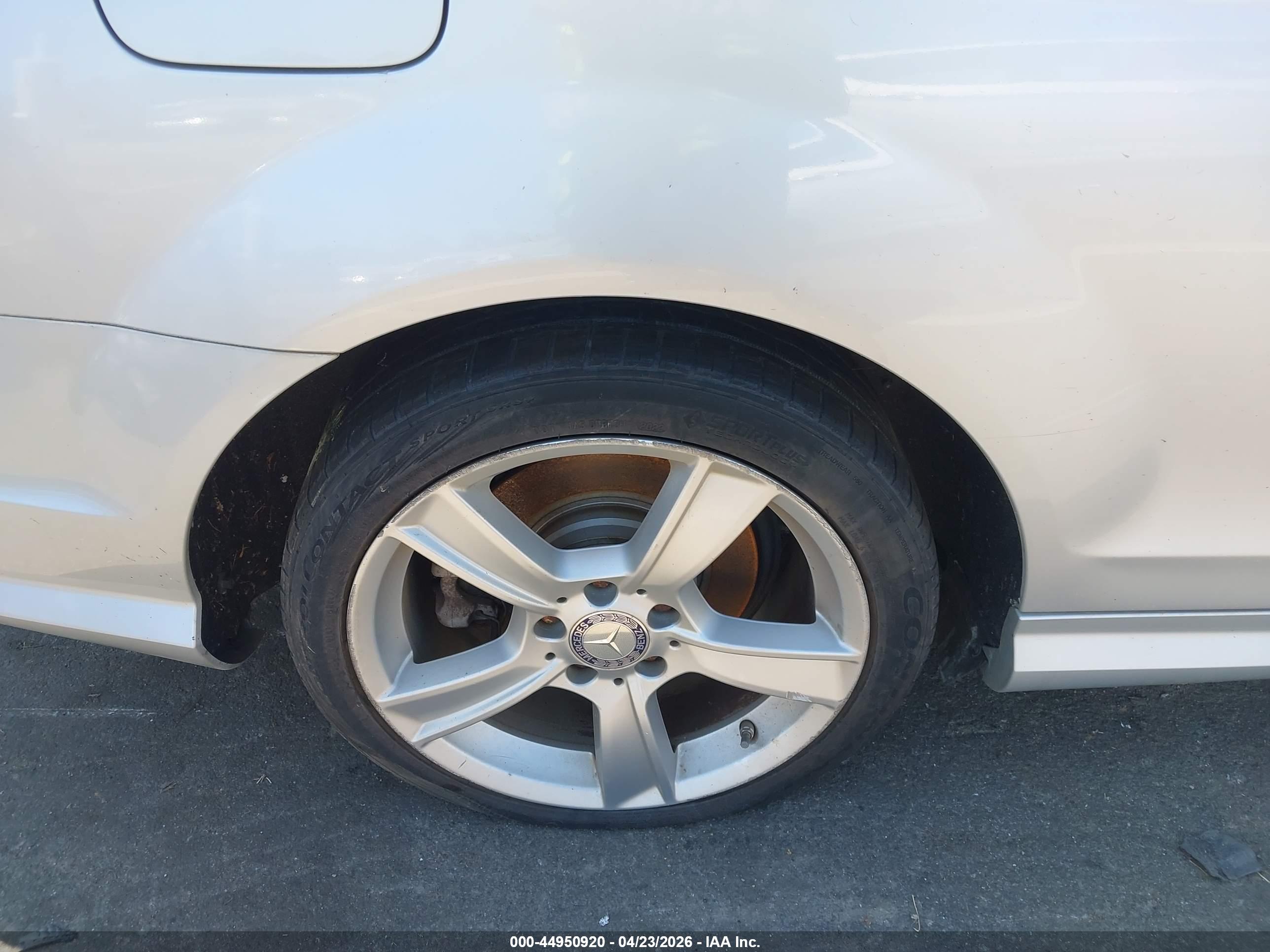 MERCEDES-BENZ C image 6