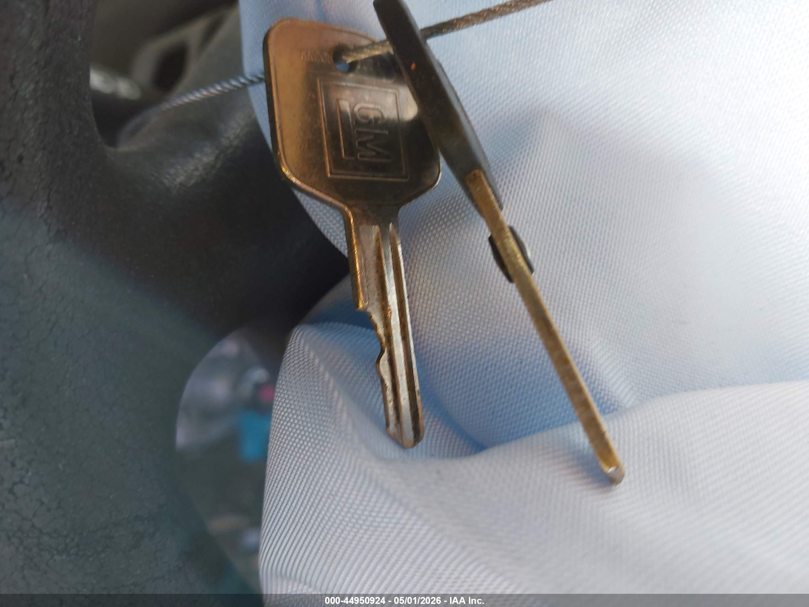 CHEVROLET LUMINA image 11
