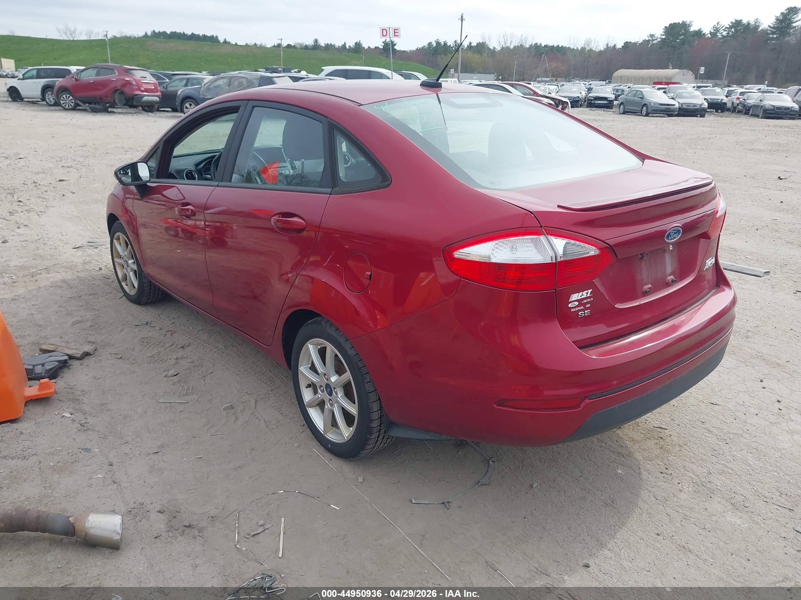 FORD FIESTA image 3