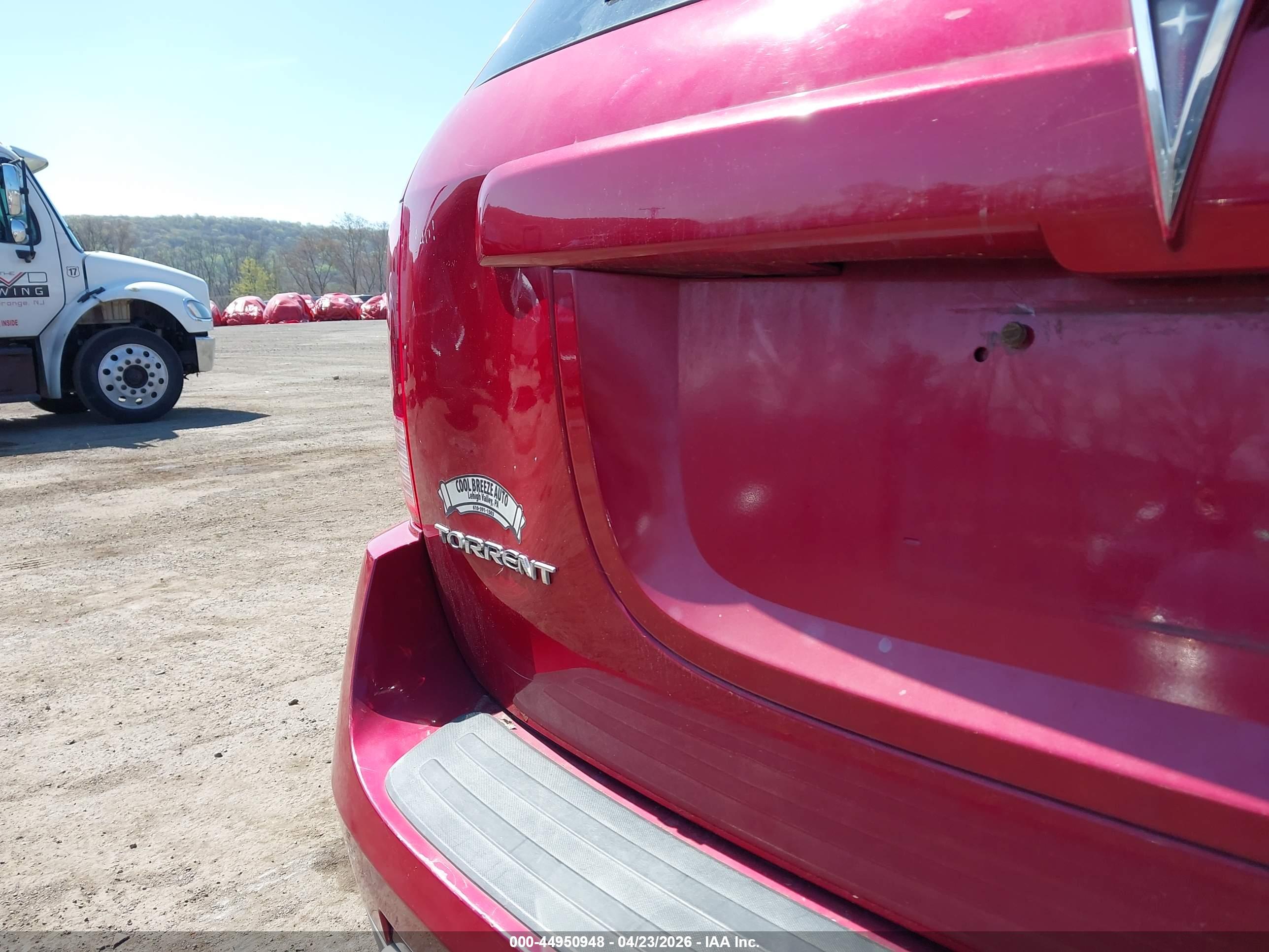 PONTIAC TORRENT image 6