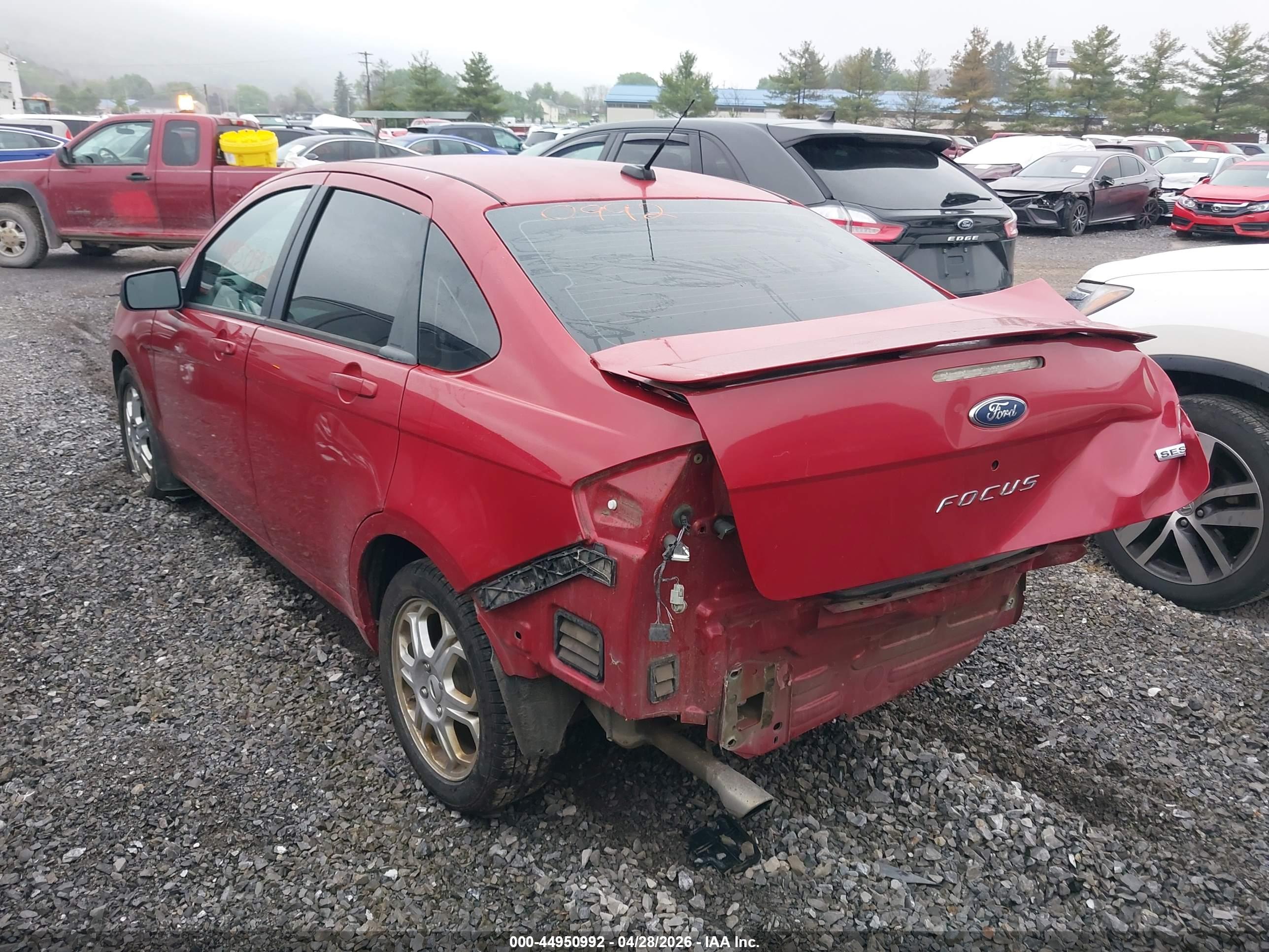 FORD FOCUS image 3