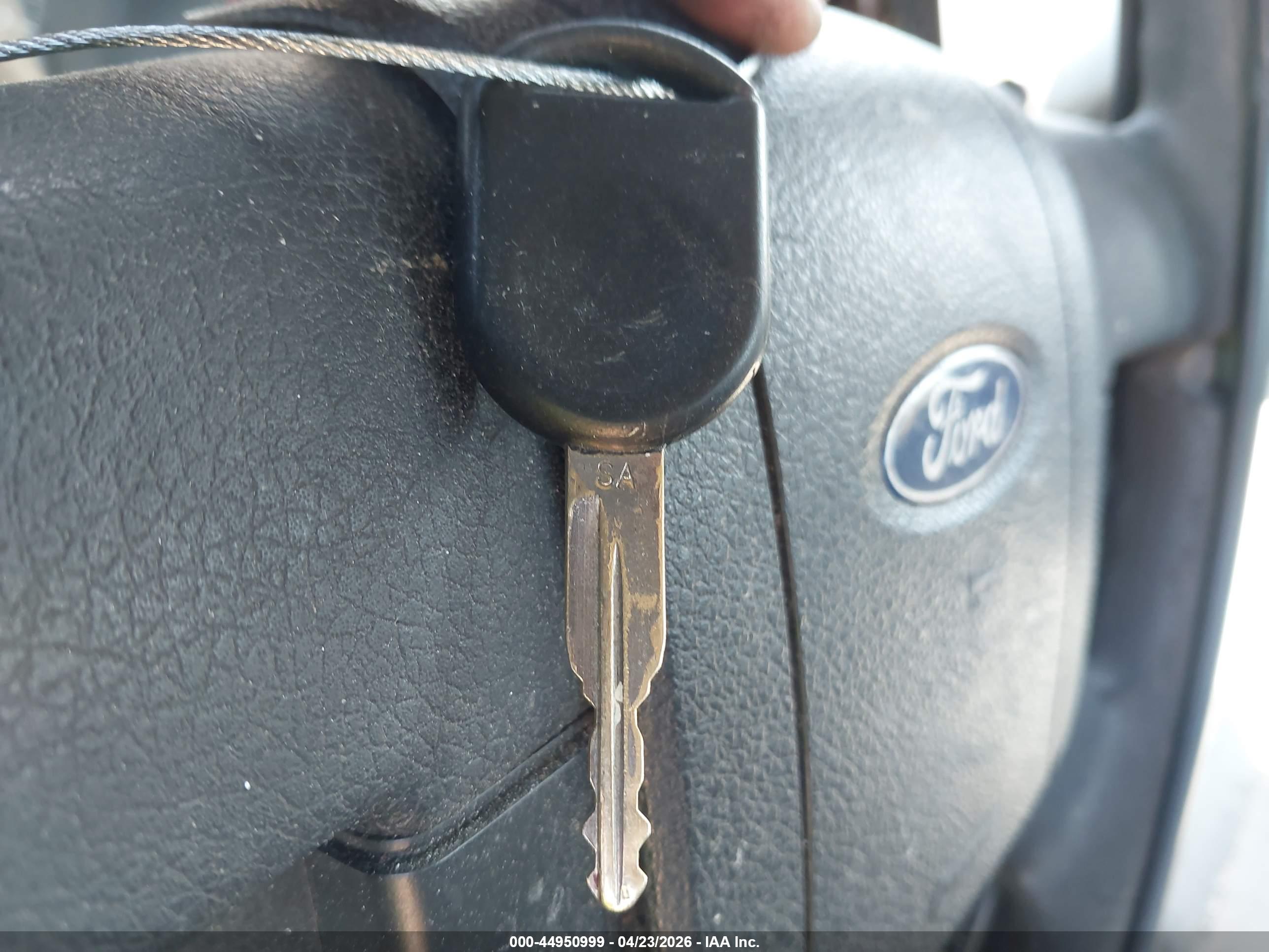 FORD F-150 image 11