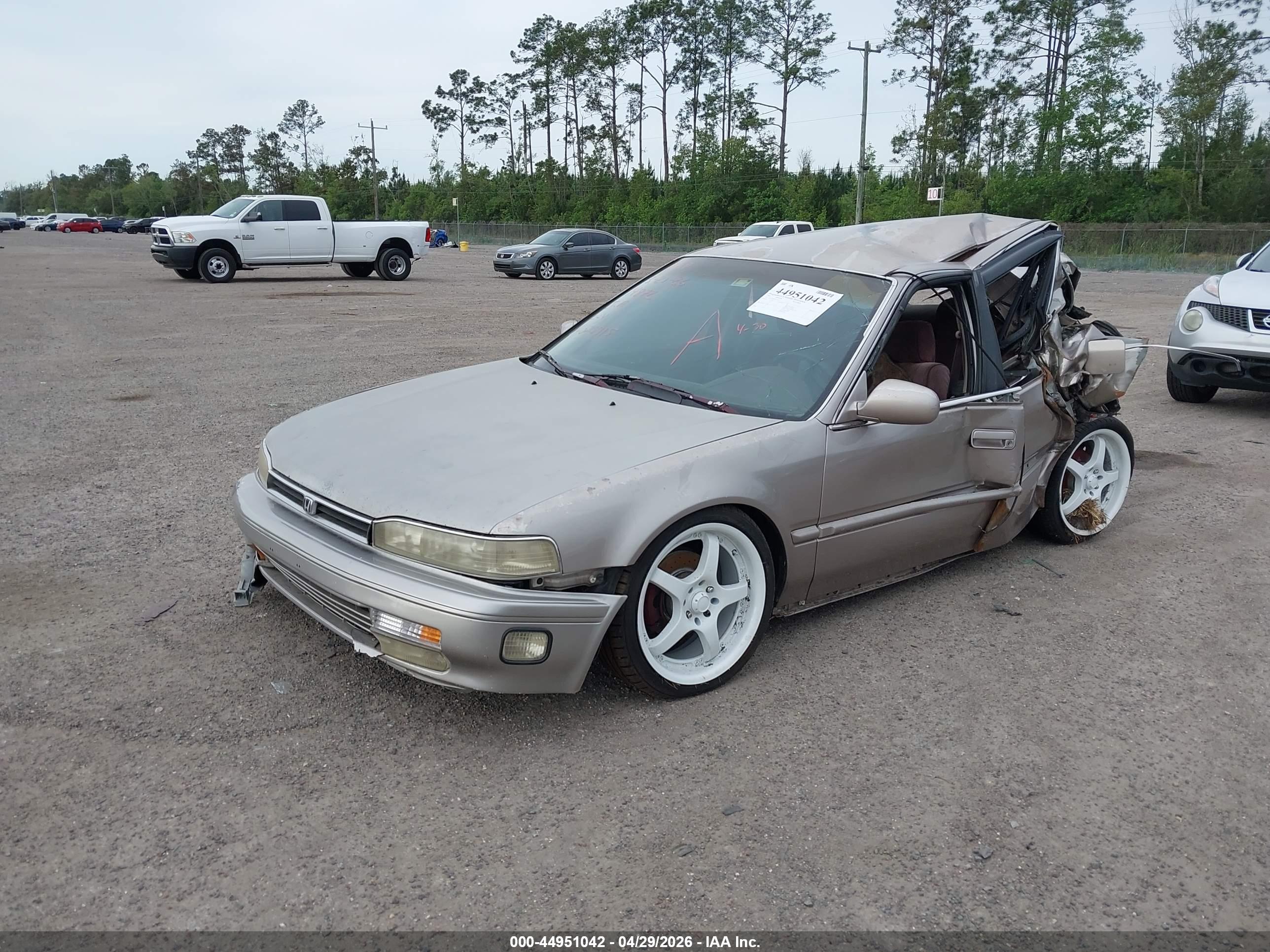 HONDA ACCORD image 2