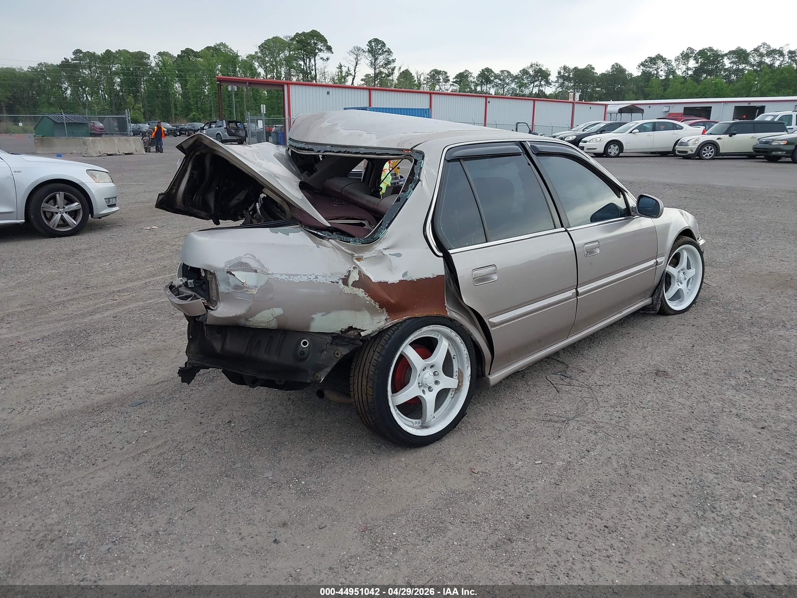 HONDA ACCORD image 4