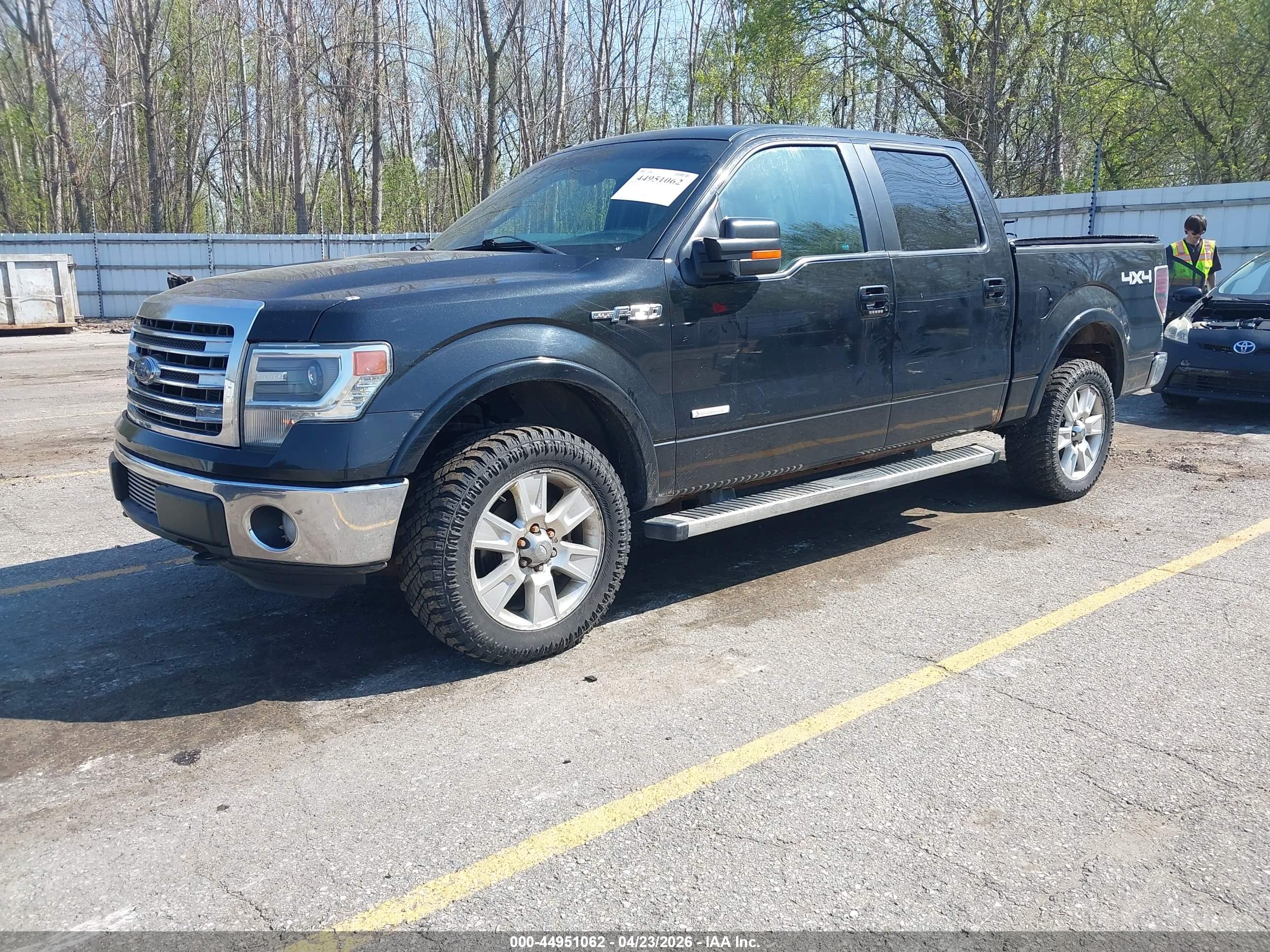 FORD F-150 image 2