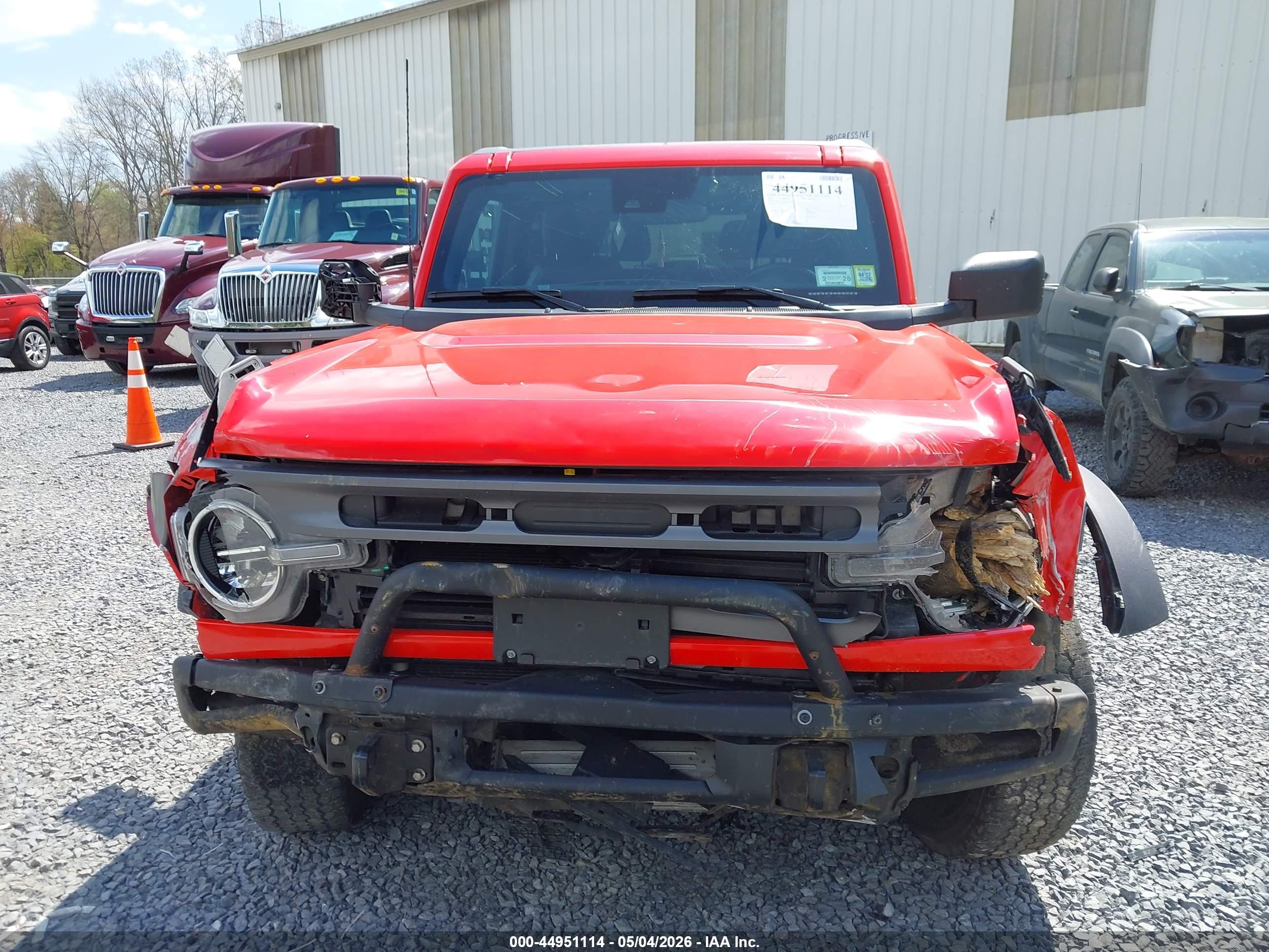 FORD BRONCO image 6