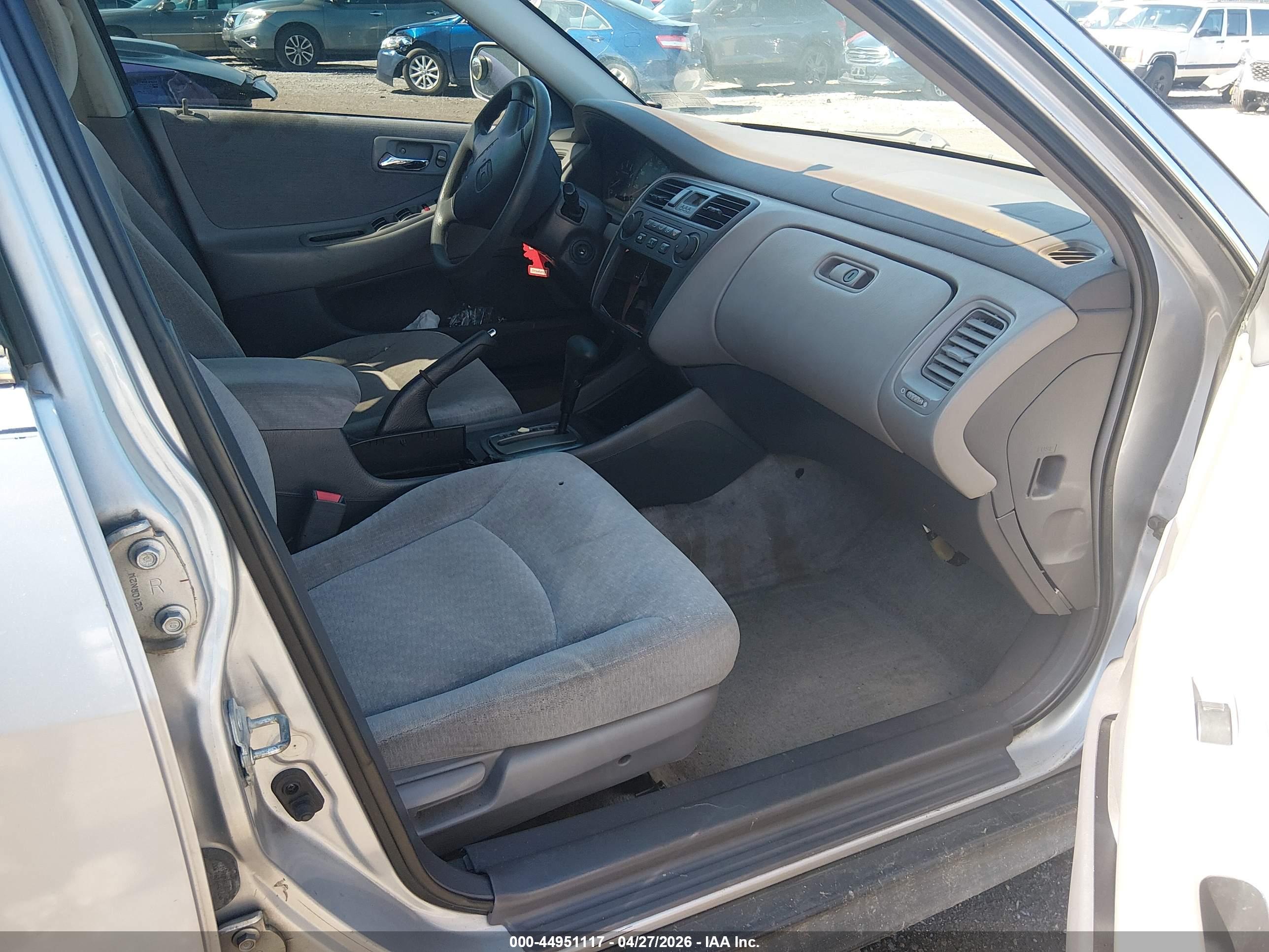 HONDA ACCORD image 5