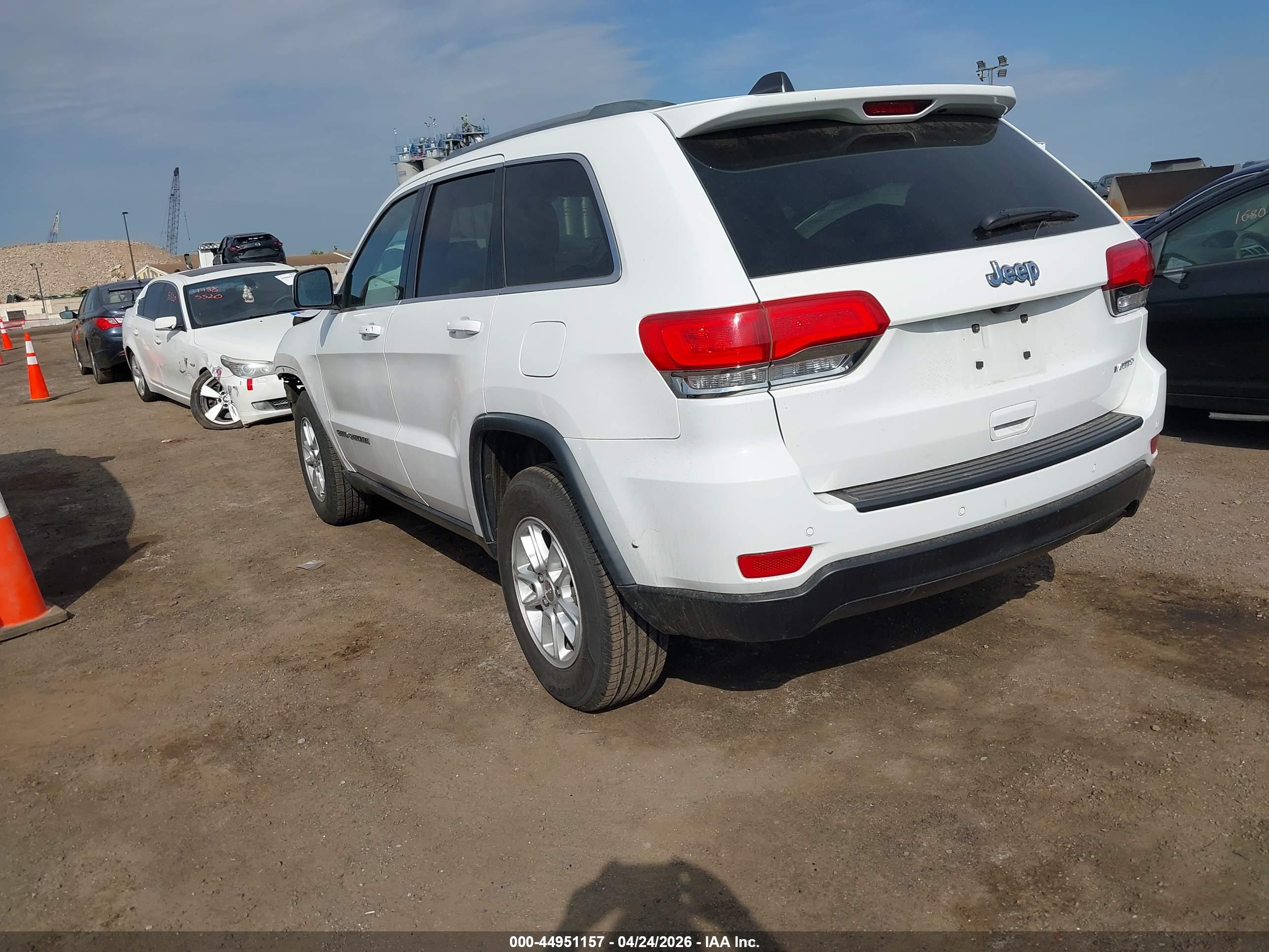 JEEP GRAND image 3
