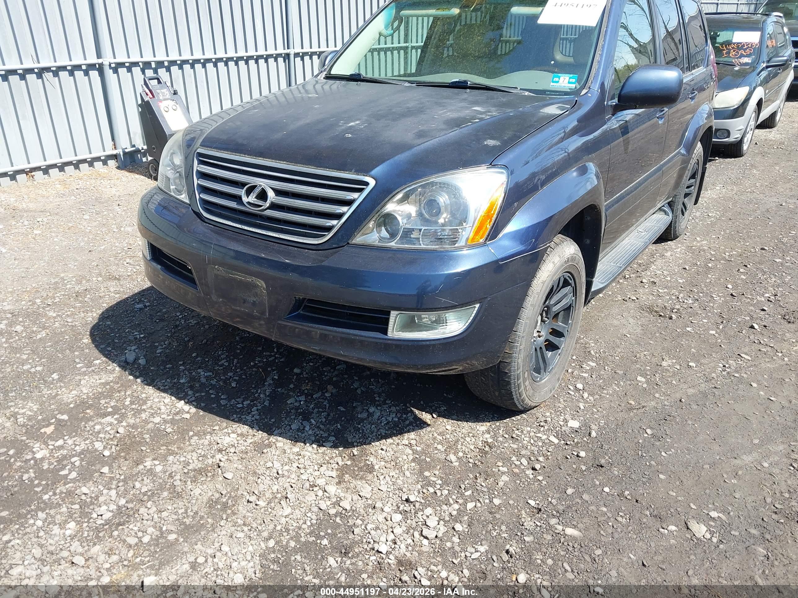 LEXUS GX image 6