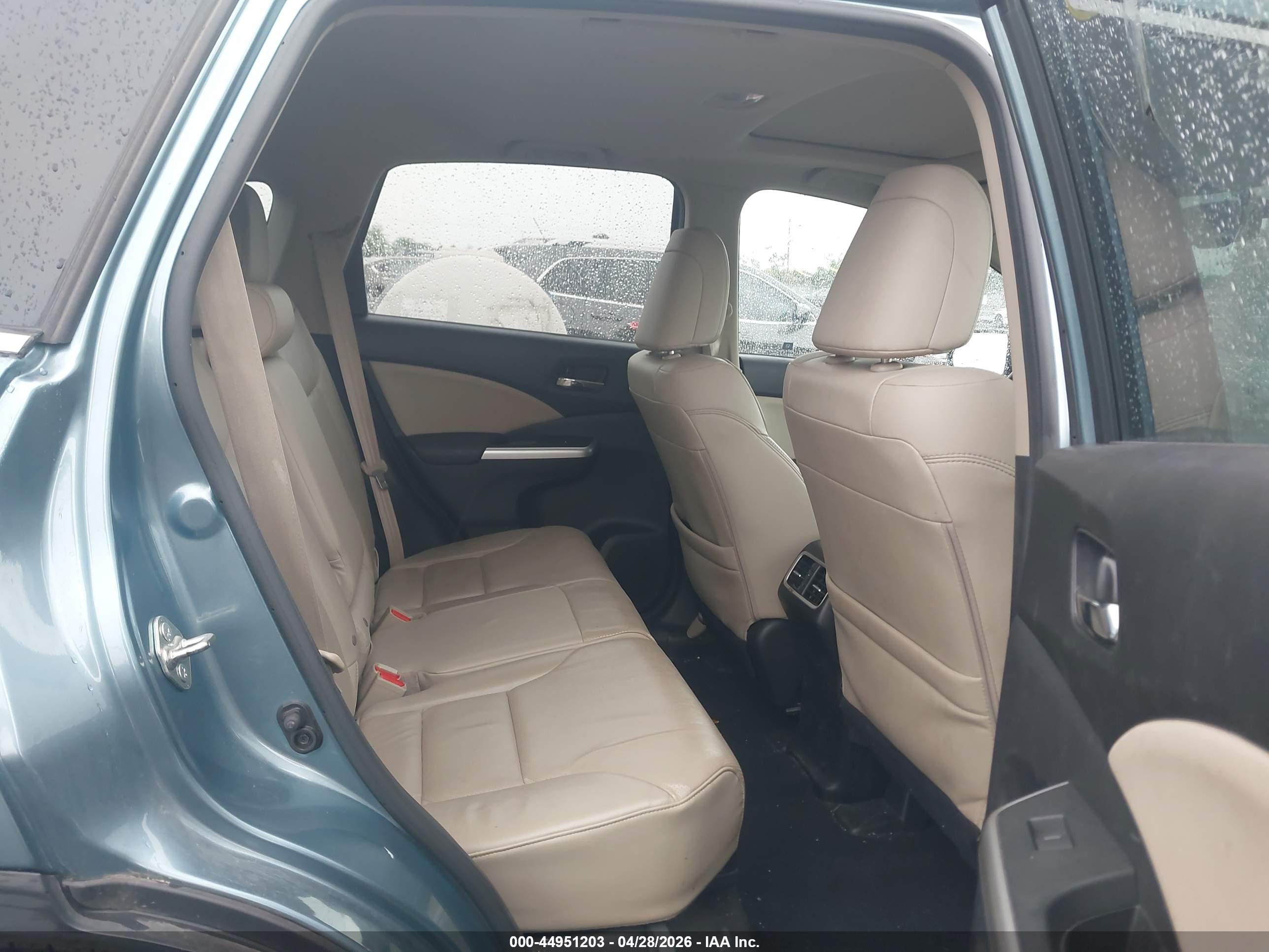 HONDA CR-V image 8