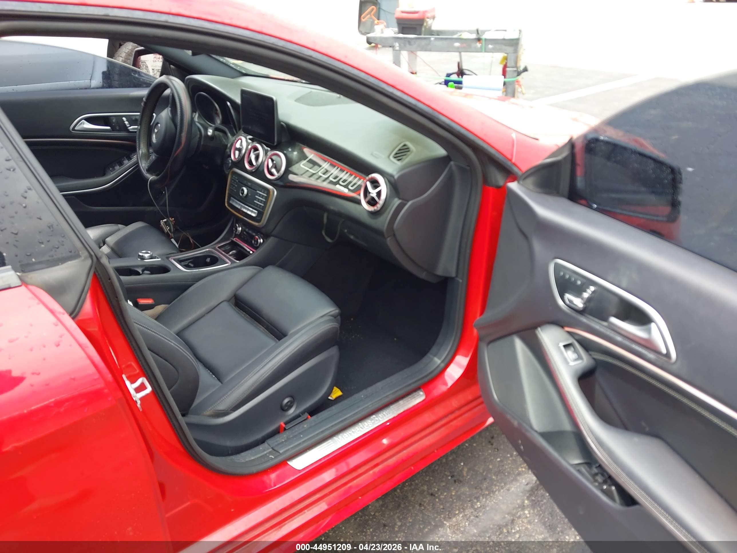 MERCEDES-BENZ CLA image 5