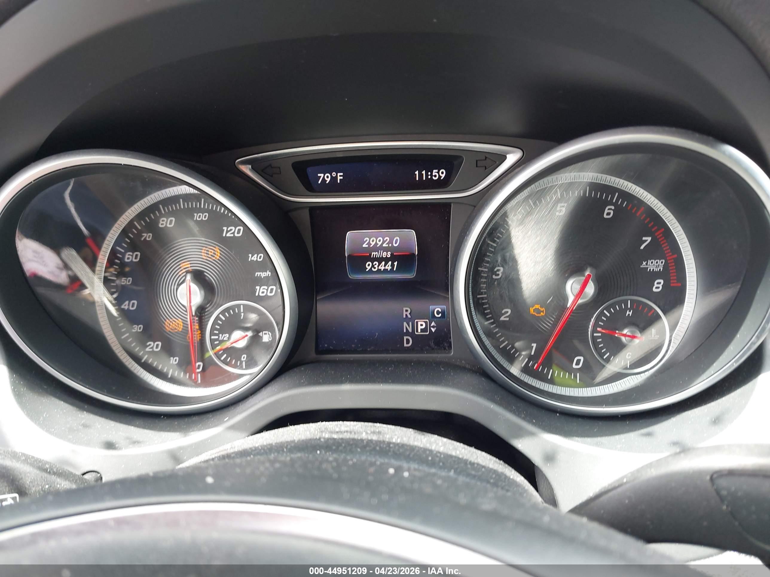 MERCEDES-BENZ CLA image 7