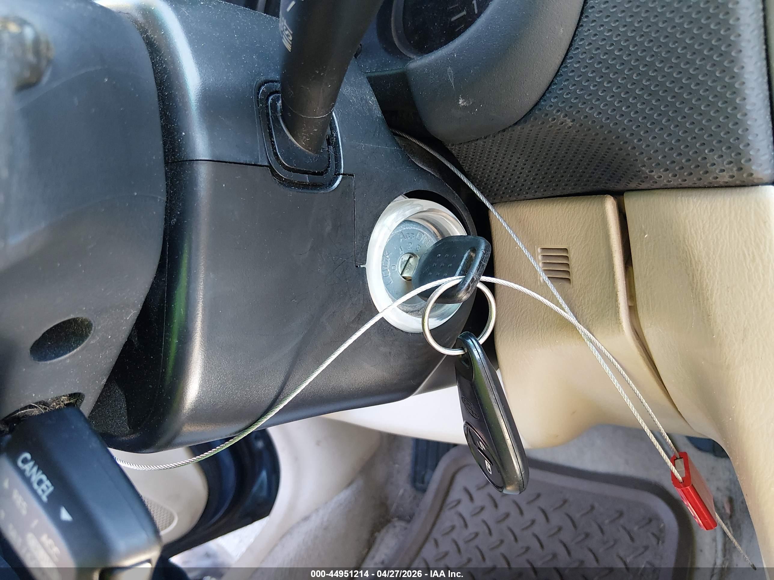 SUBARU FORESTER image 11