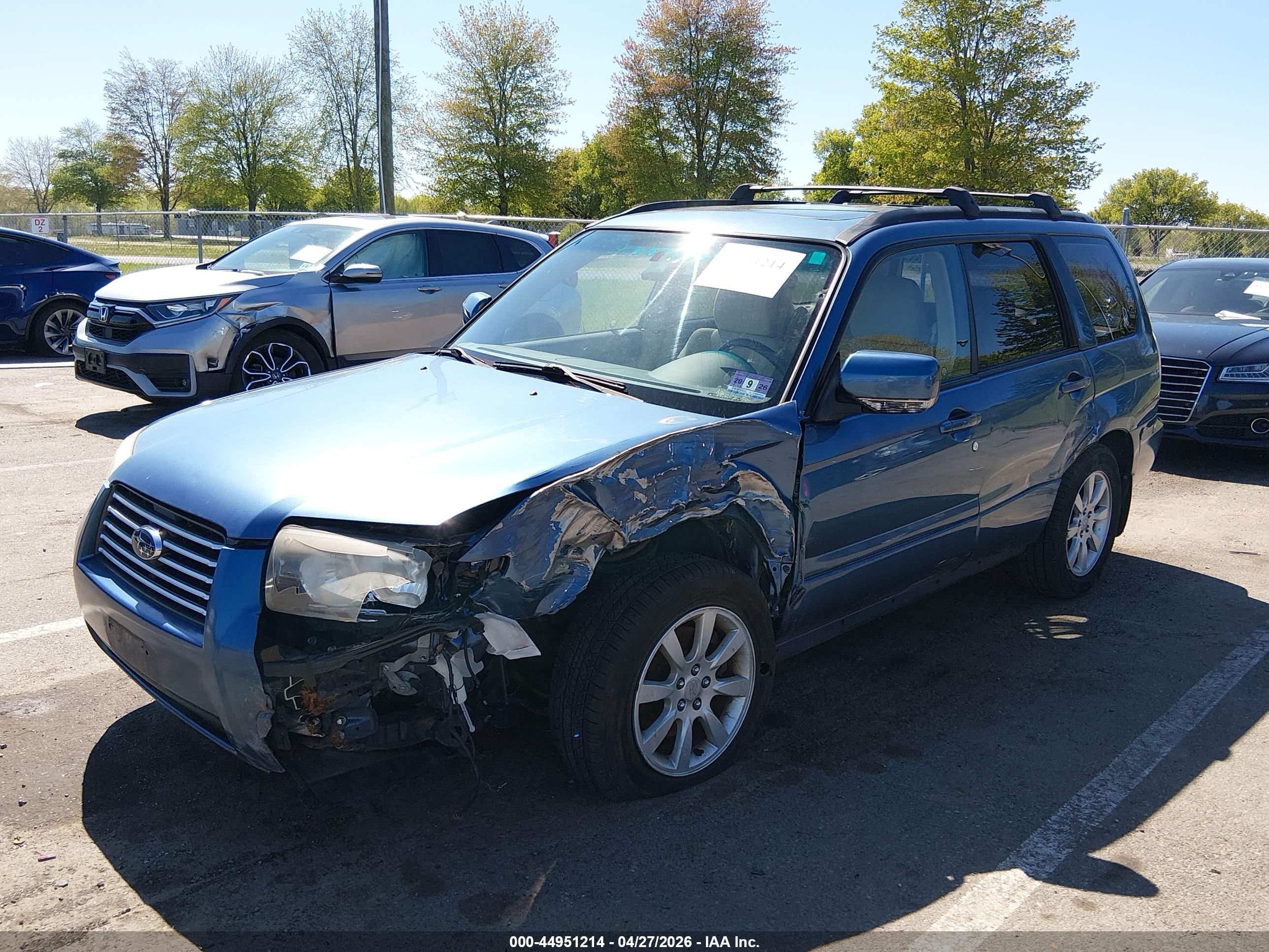 SUBARU FORESTER image 2