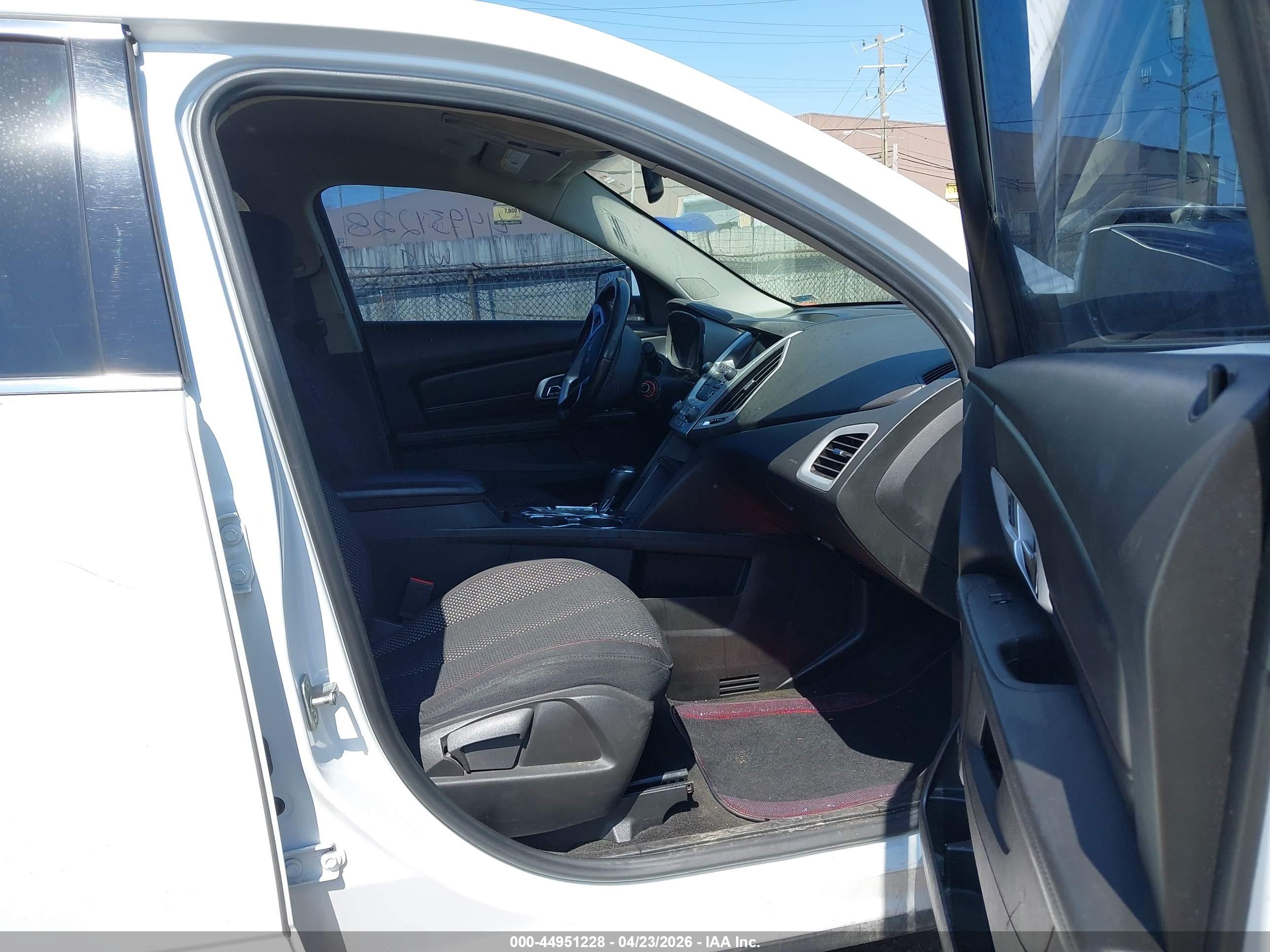 GMC TERRAIN image 5
