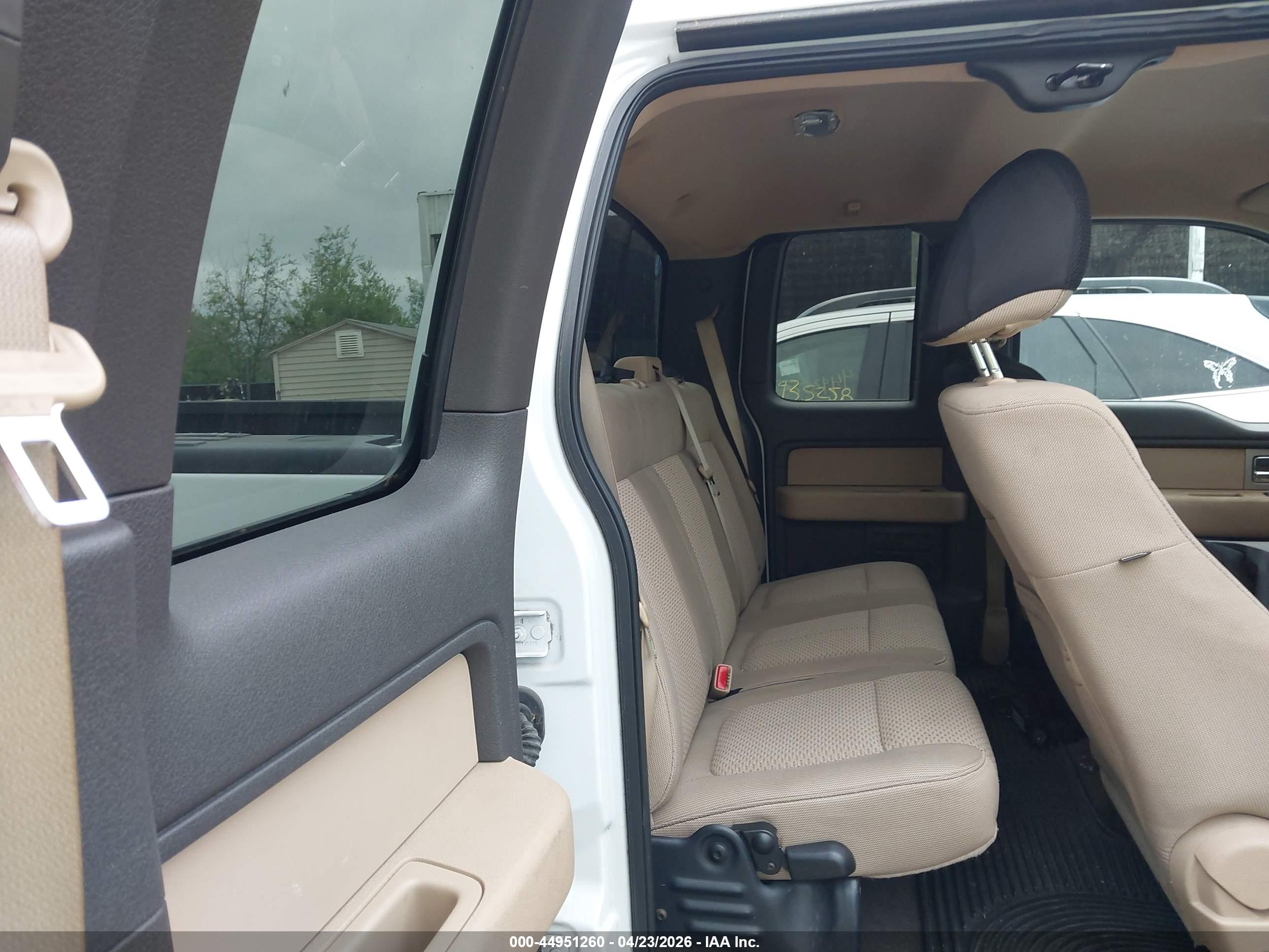FORD F-150 image 8