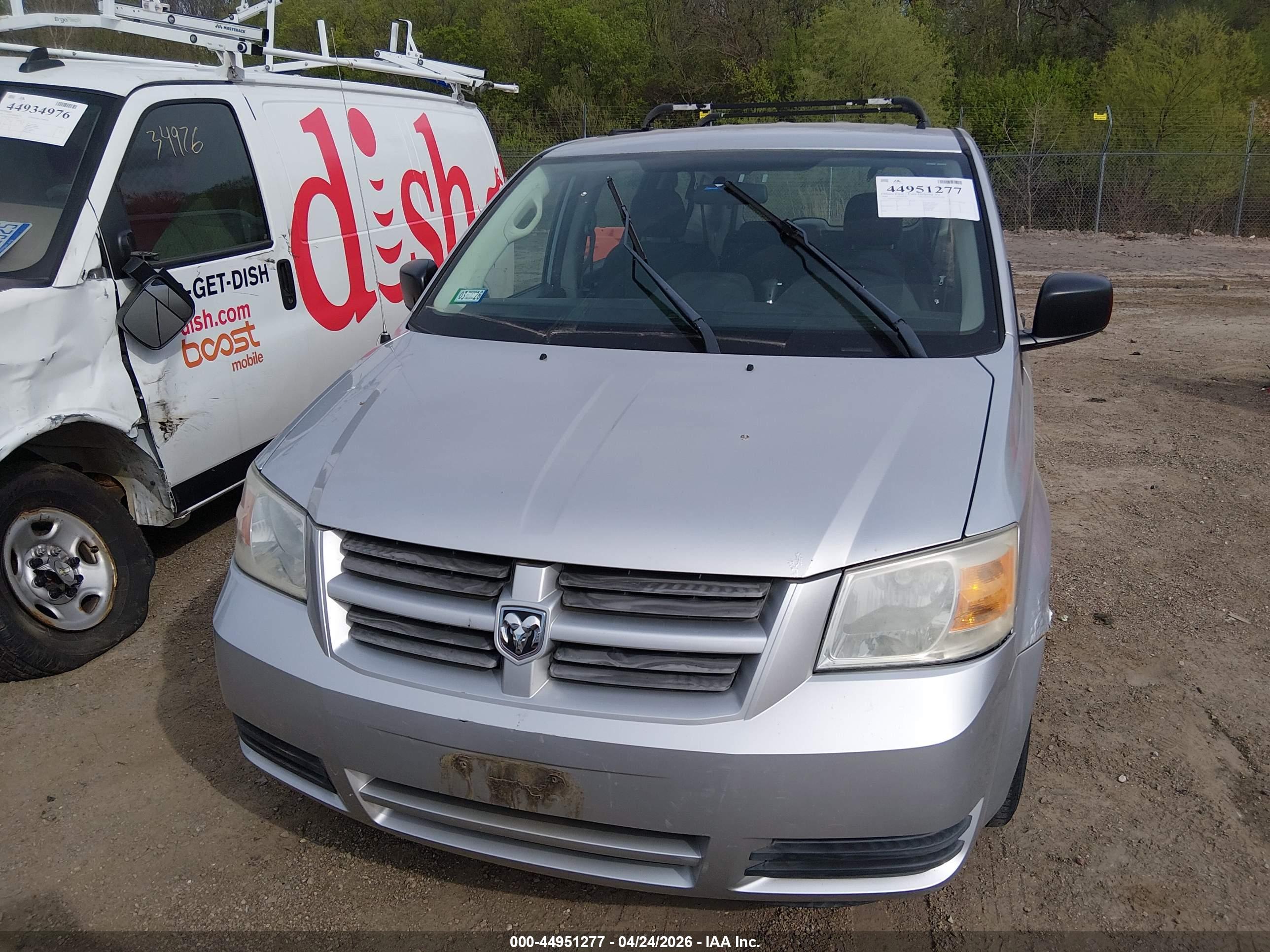 DODGE GRAND image 6