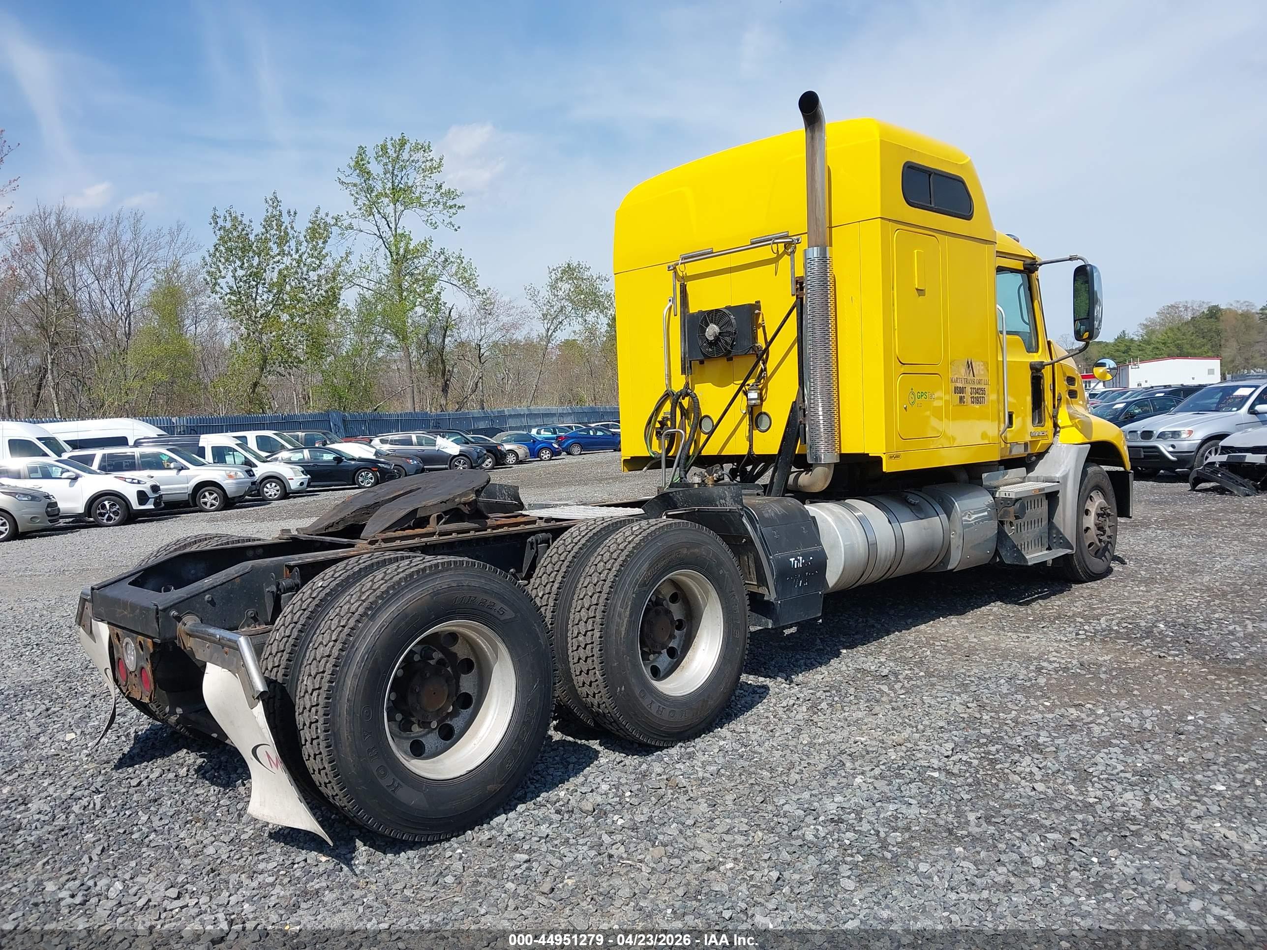 MACK 600 image 4