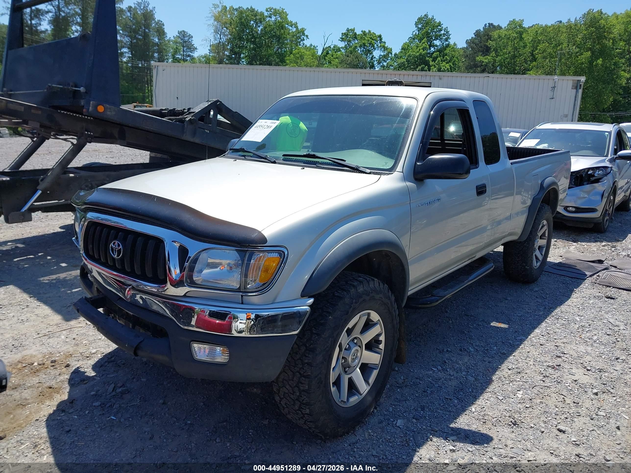 TOYOTA TACOMA image 2