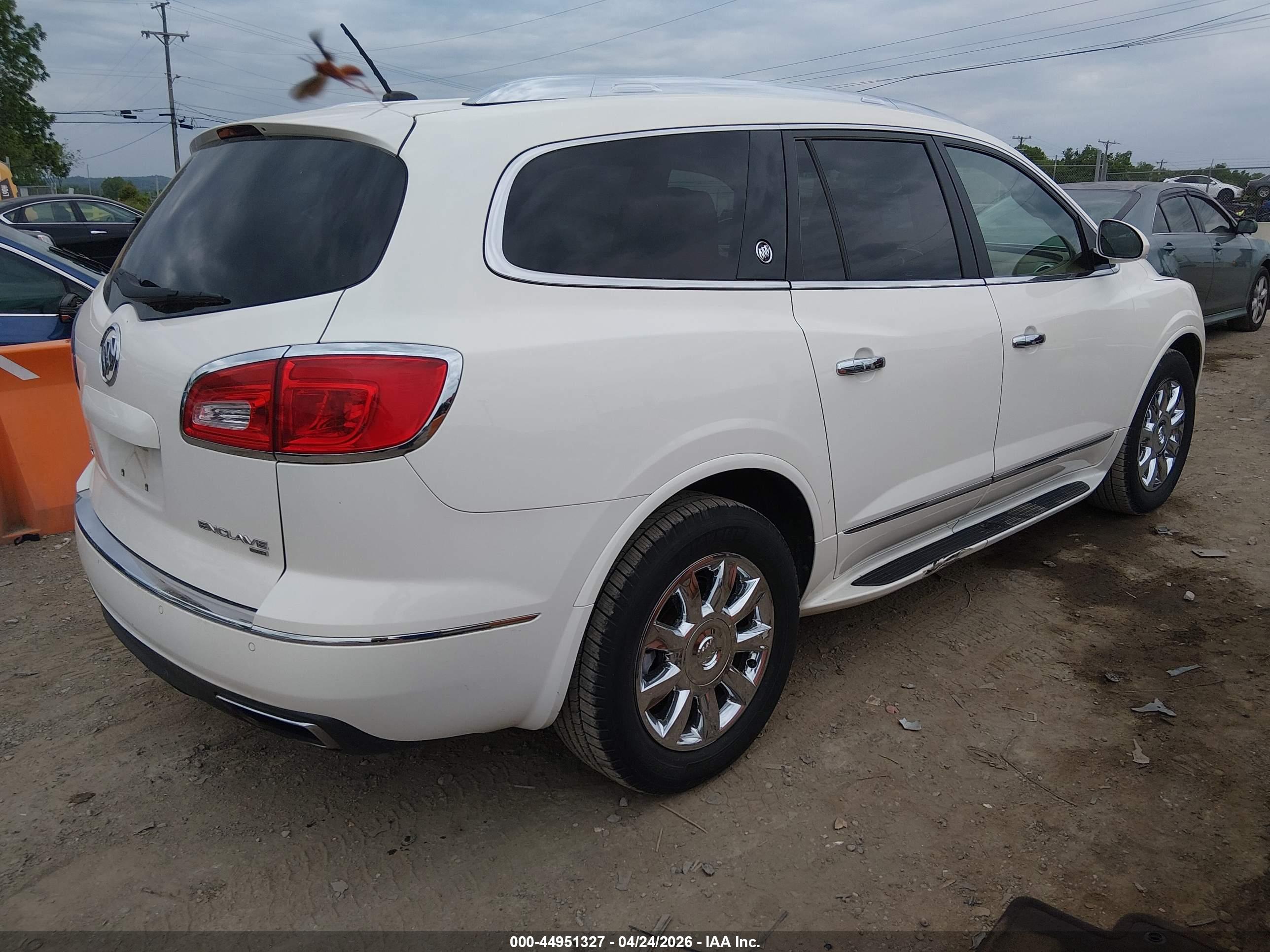 BUICK ENCLAVE image 4