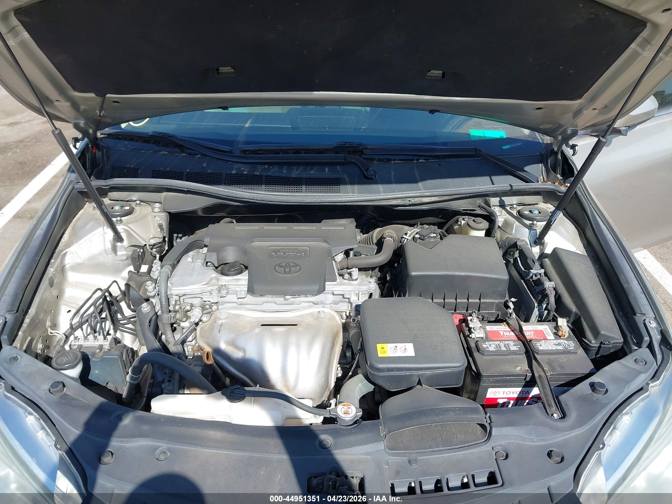 TOYOTA CAMRY image 10