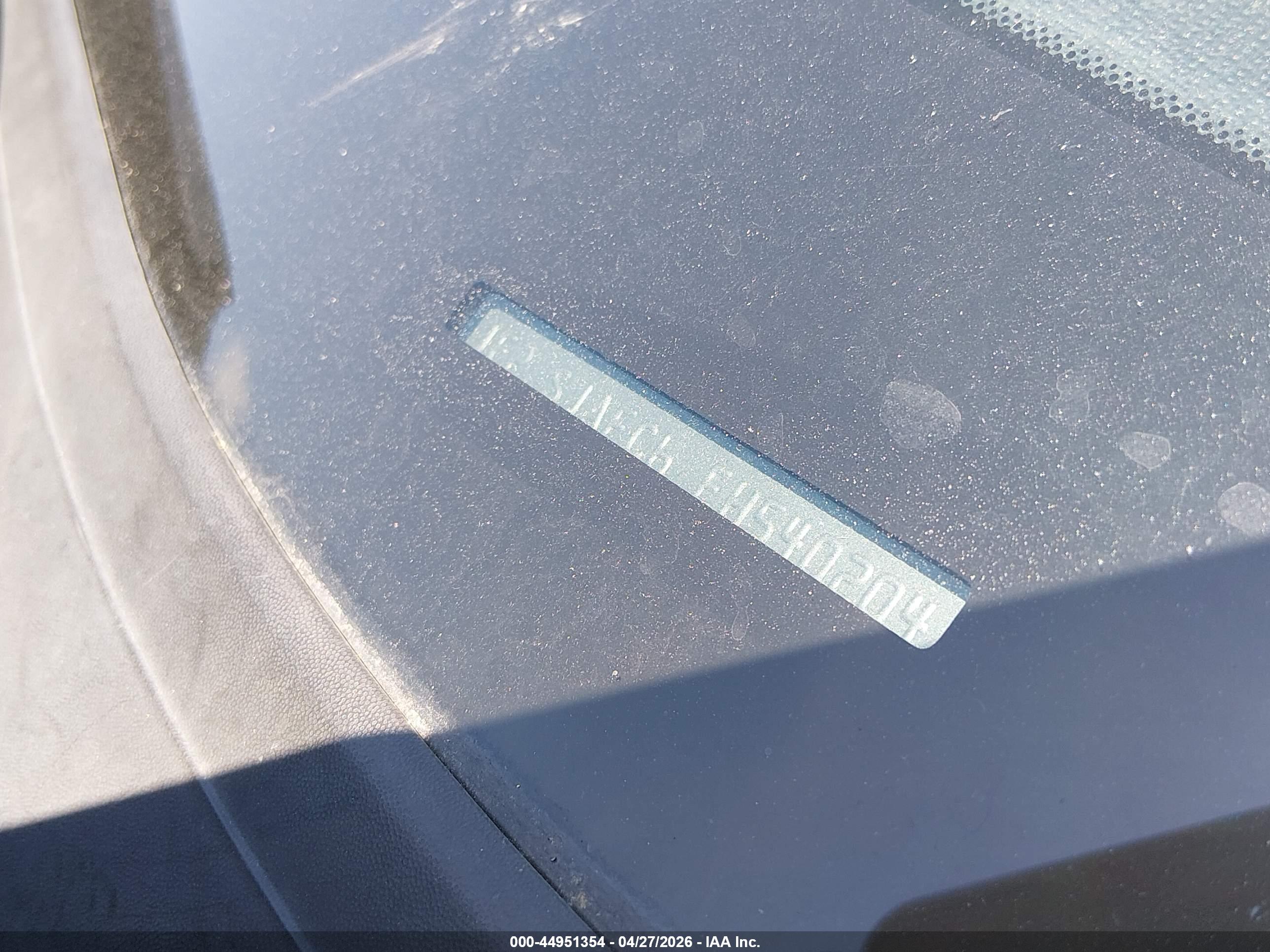 SUBARU FORESTER image 9
