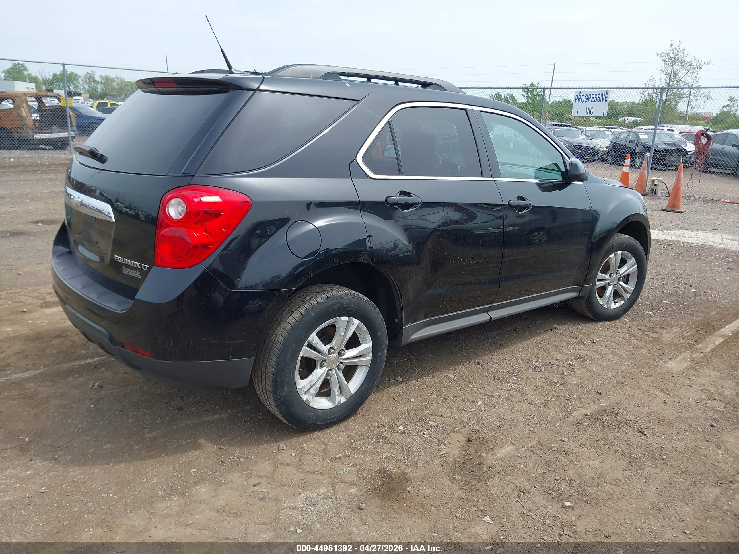 CHEVROLET EQUINOX image 4