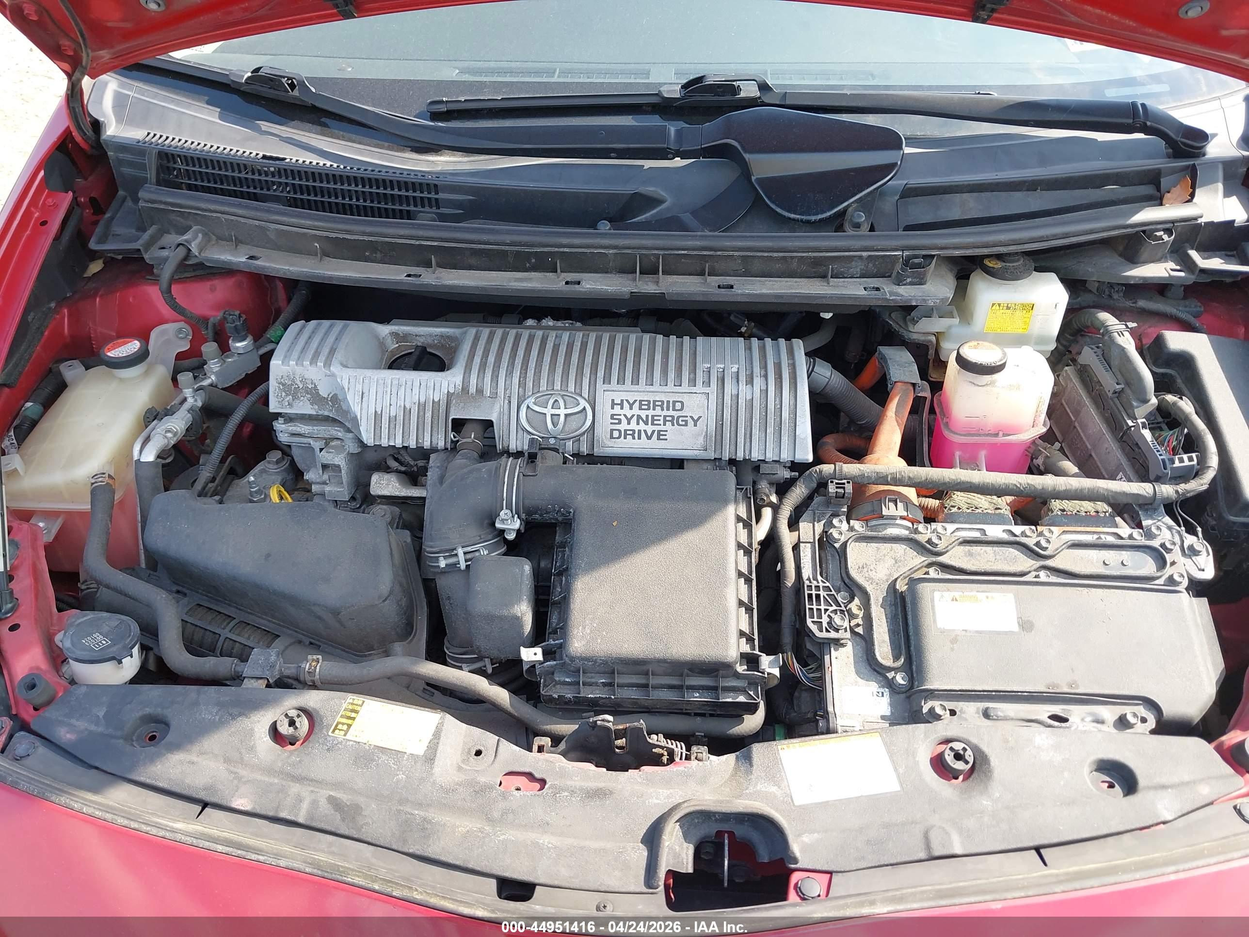 TOYOTA PRIUS image 10