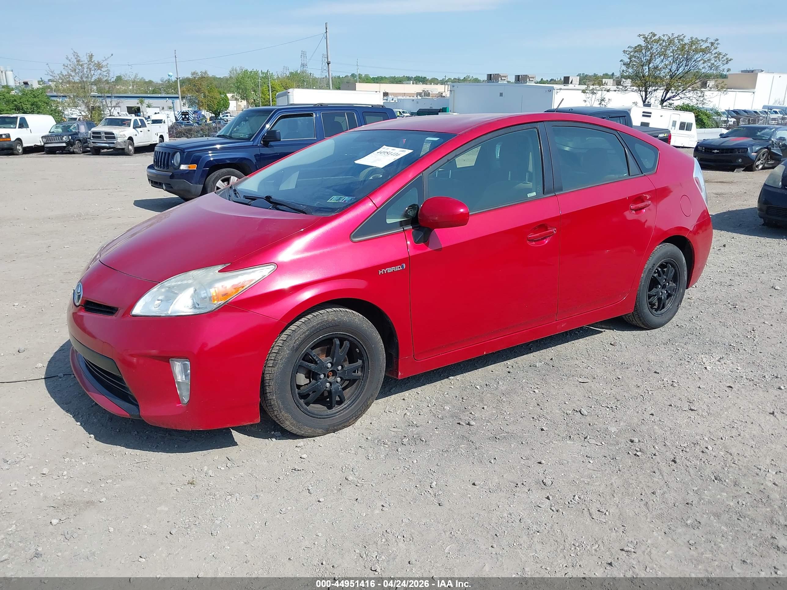 TOYOTA PRIUS image 2
