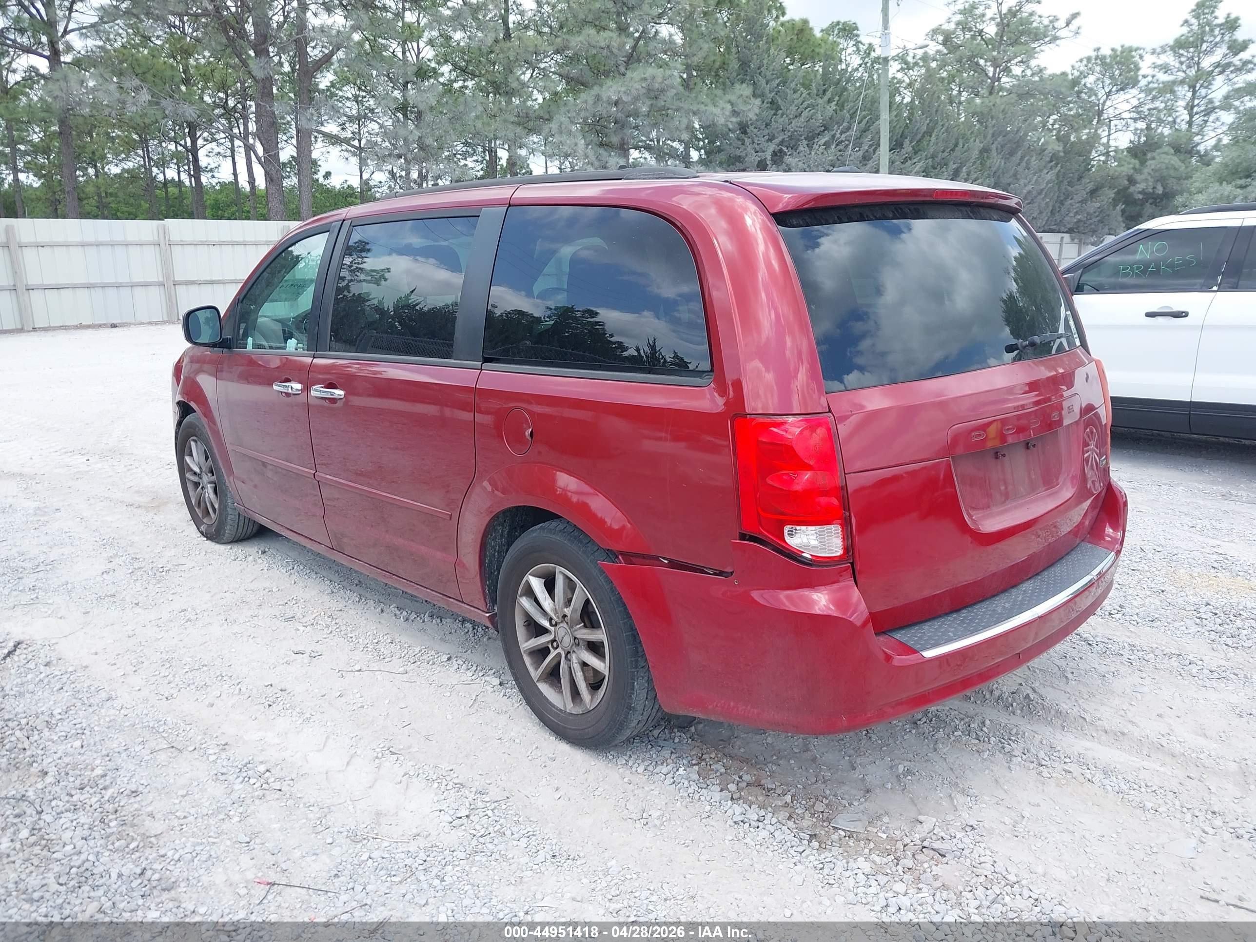 DODGE GRAND image 3