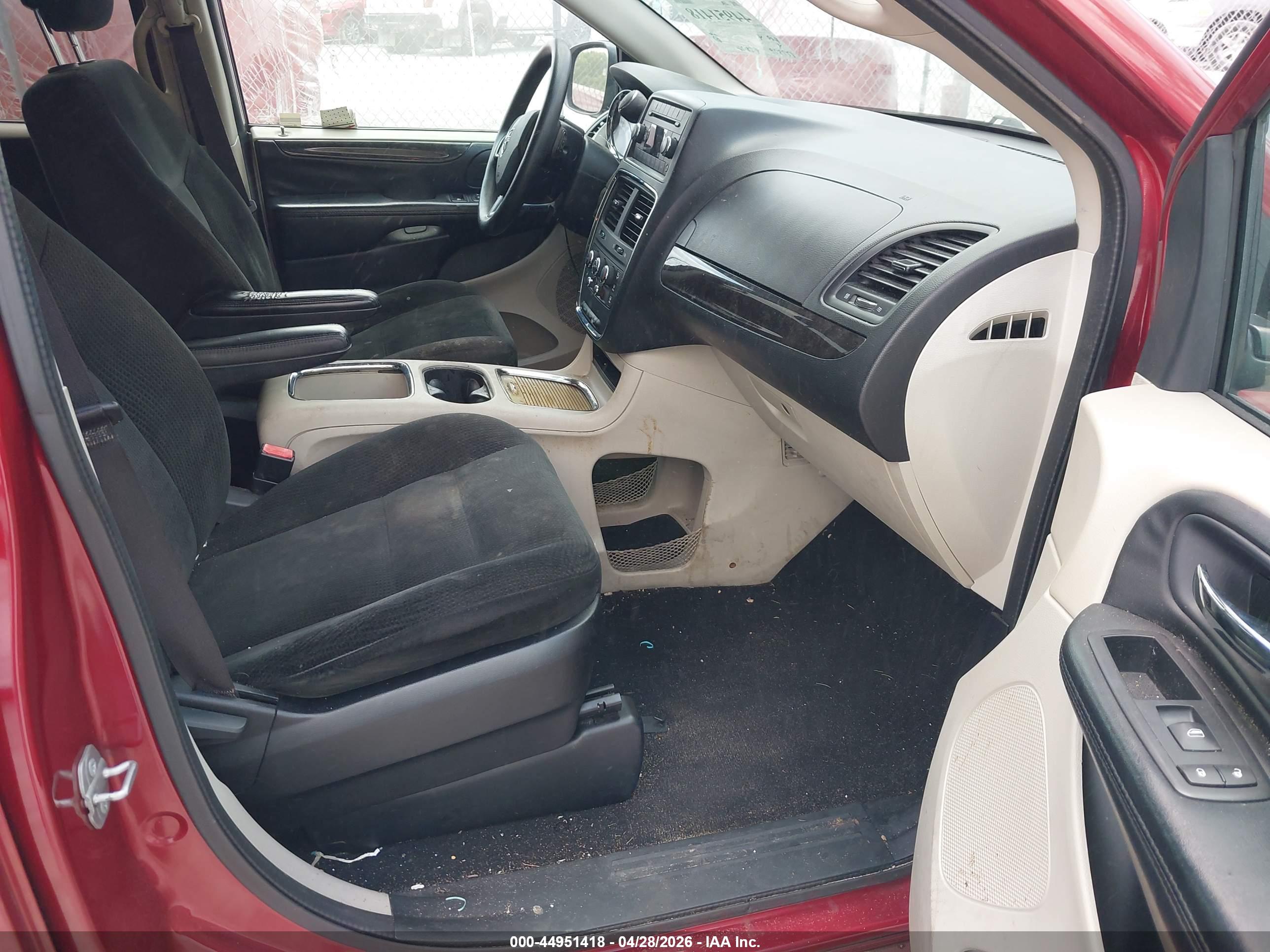 DODGE GRAND image 5