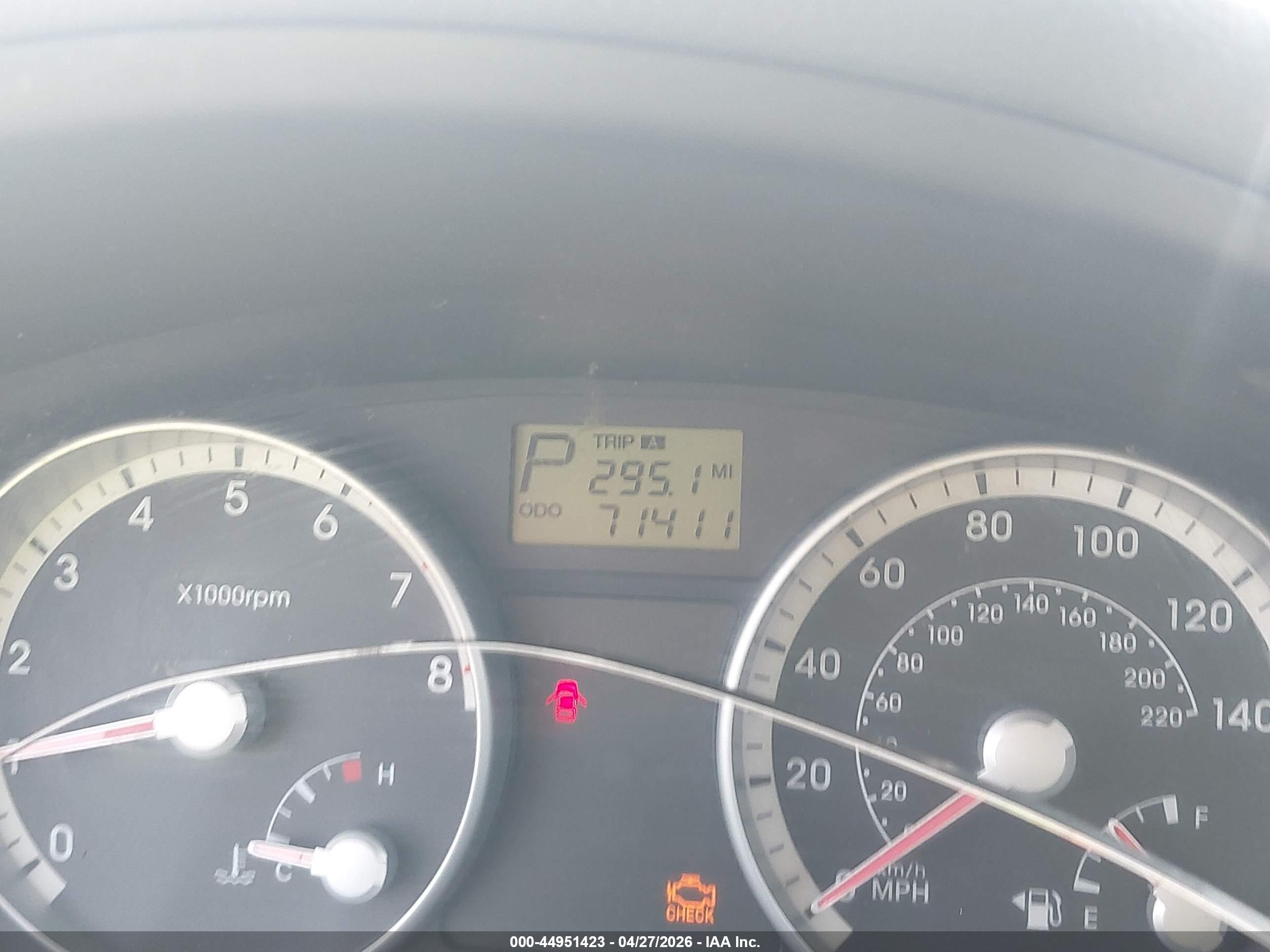 HYUNDAI ACCENT image 7