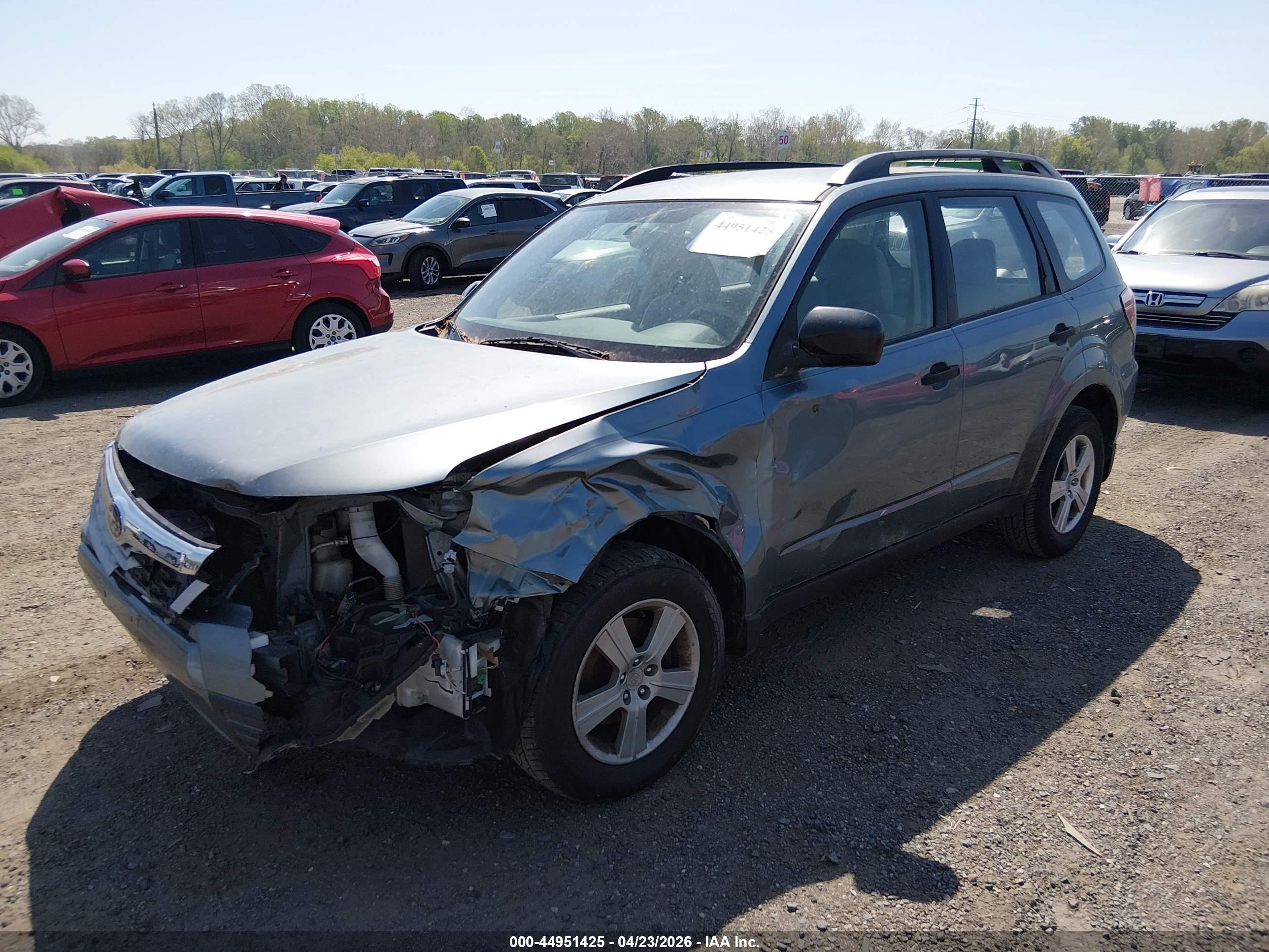 SUBARU FORESTER image 2