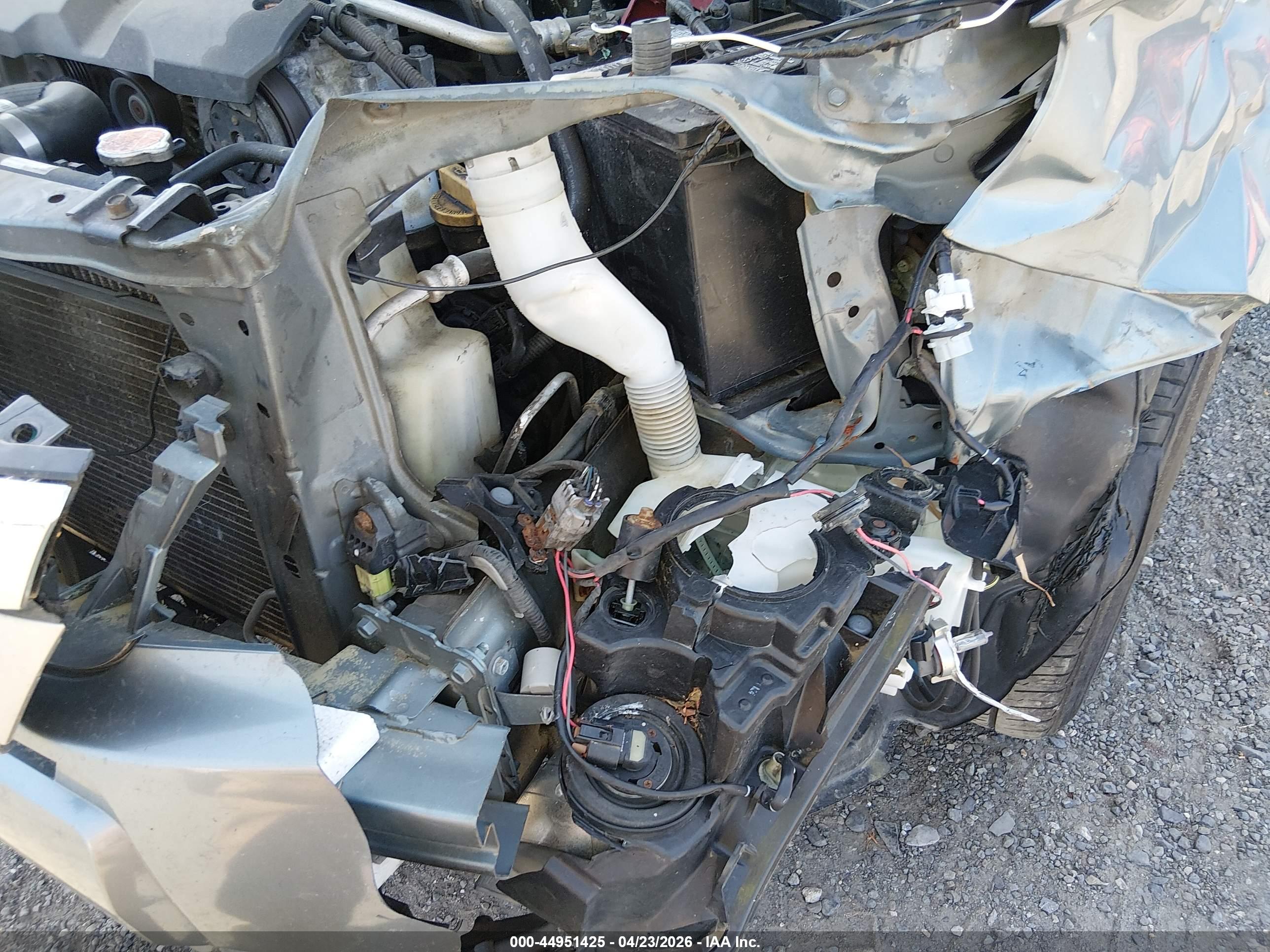 SUBARU FORESTER image 6