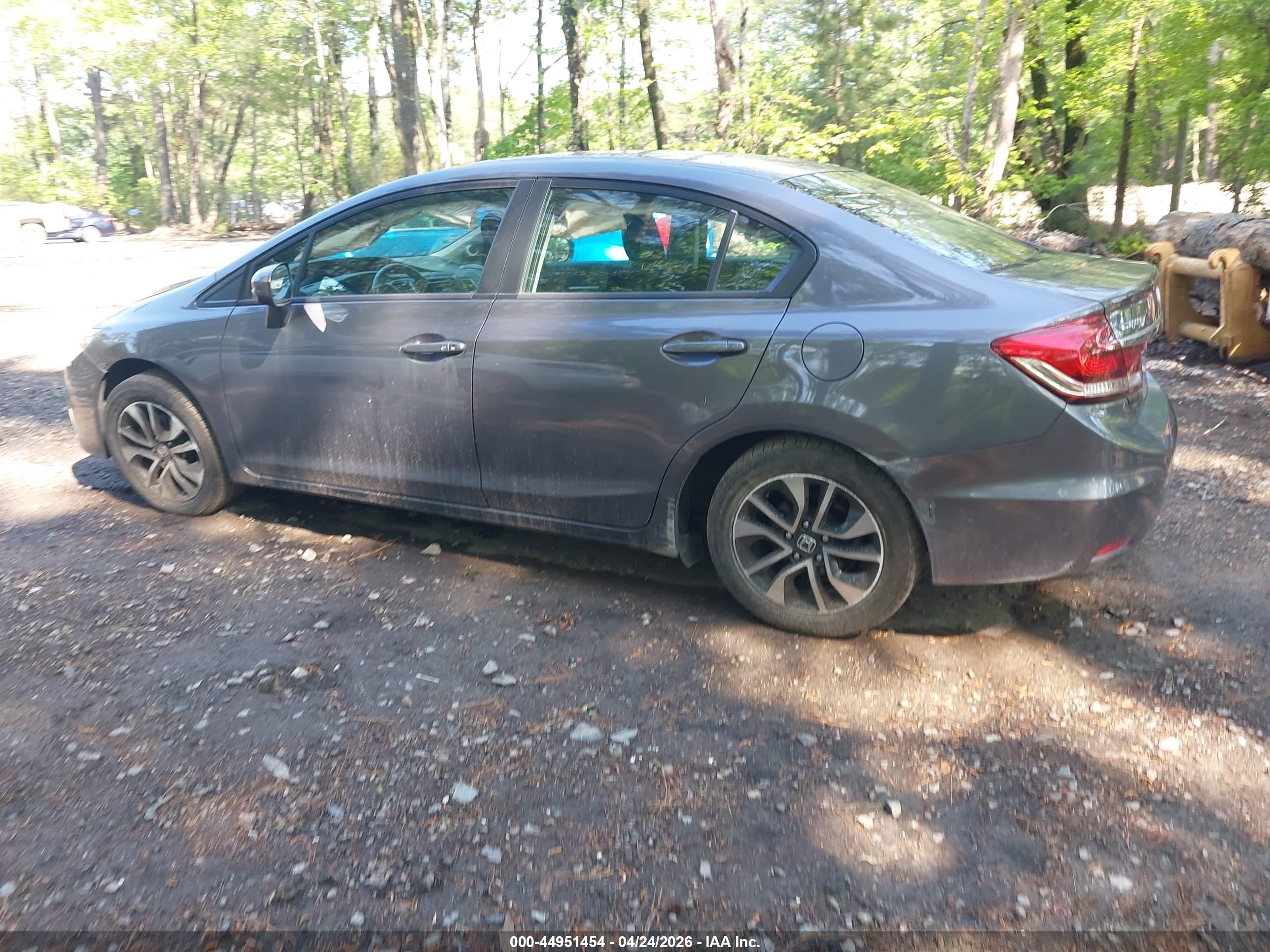 HONDA CIVIC image 3