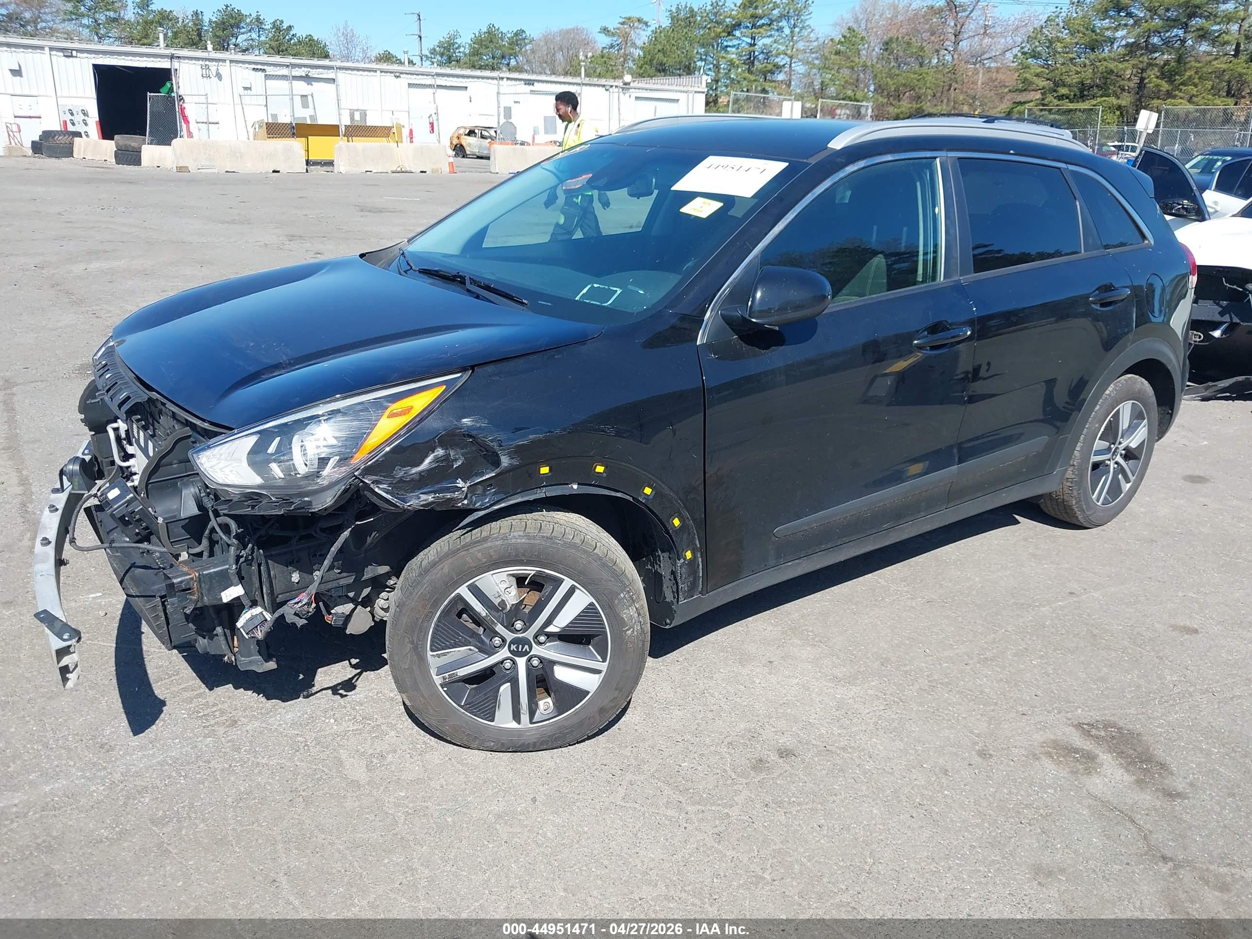 KIA NIRO image 2