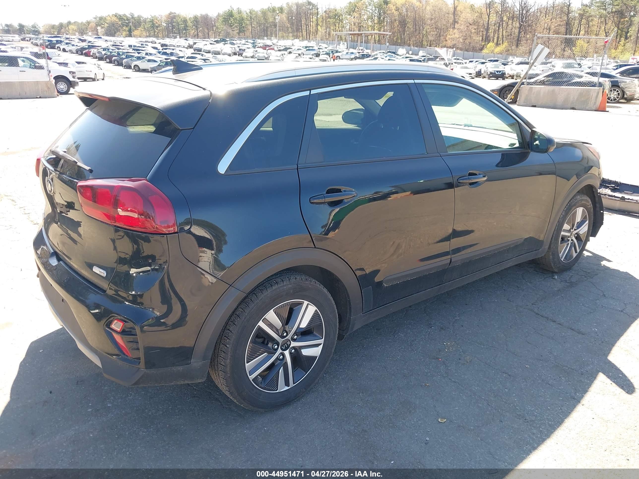 KIA NIRO image 4