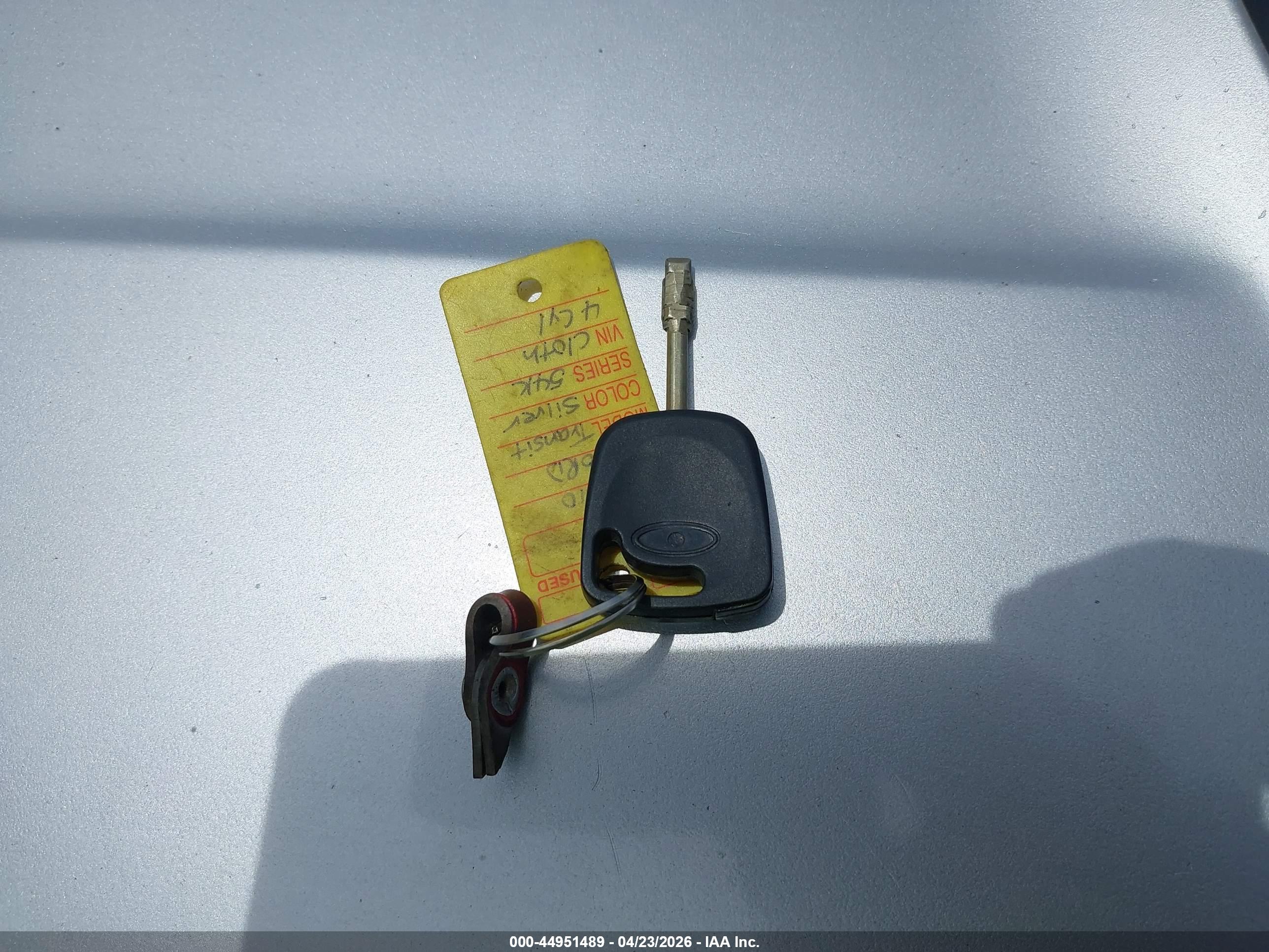 FORD TRANSIT image 11