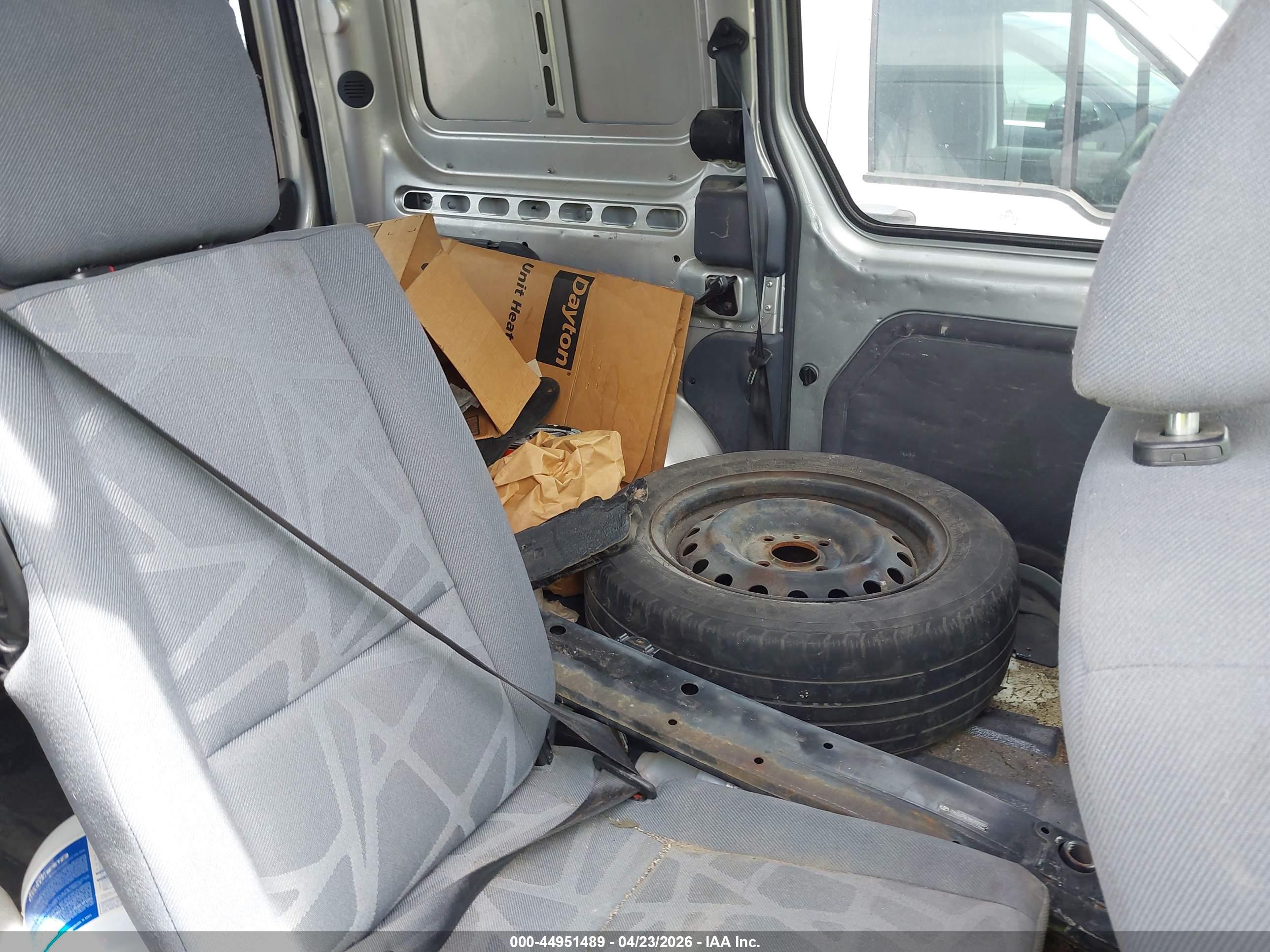 FORD TRANSIT image 8