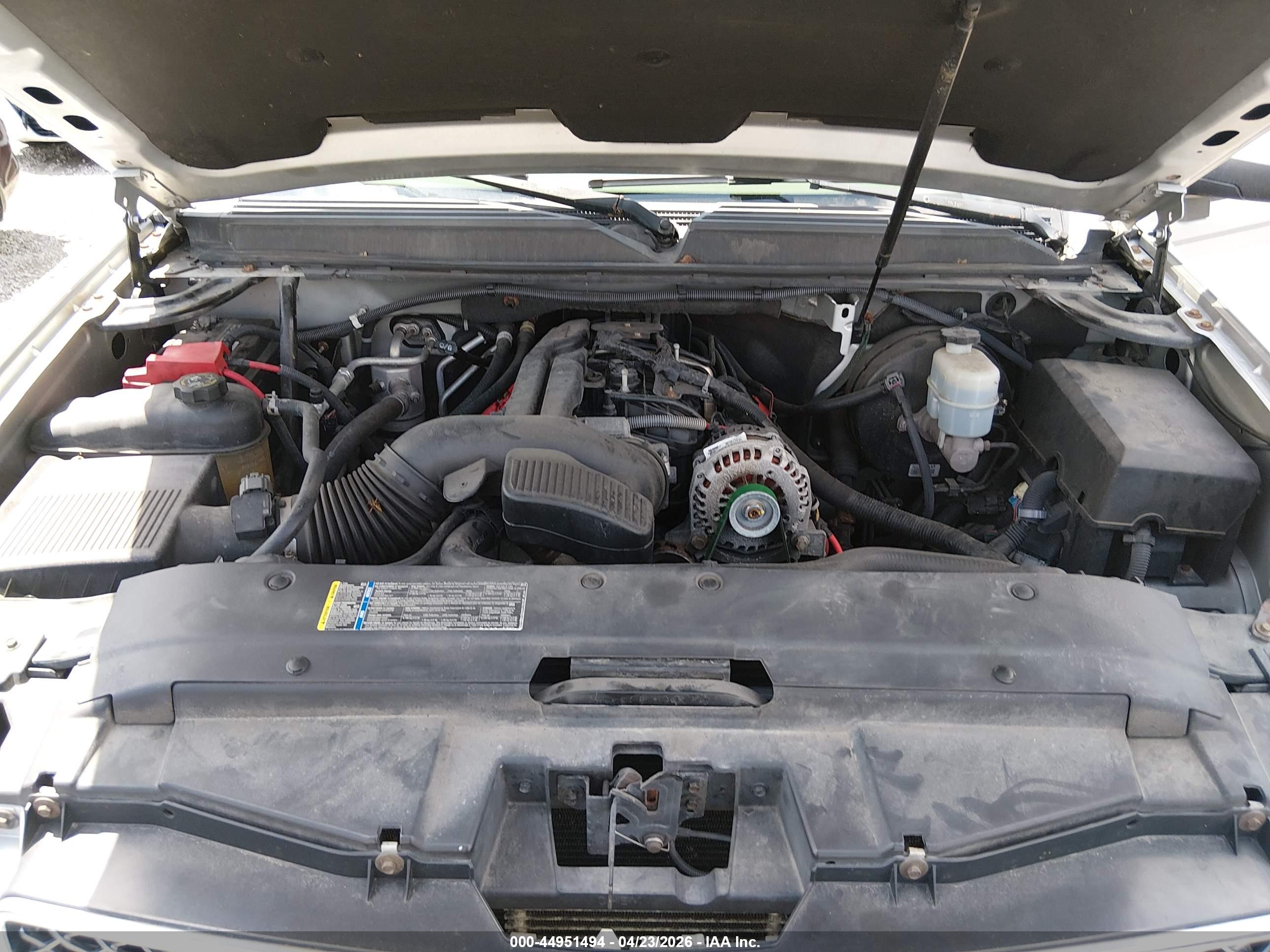 CHEVROLET TAHOE image 10