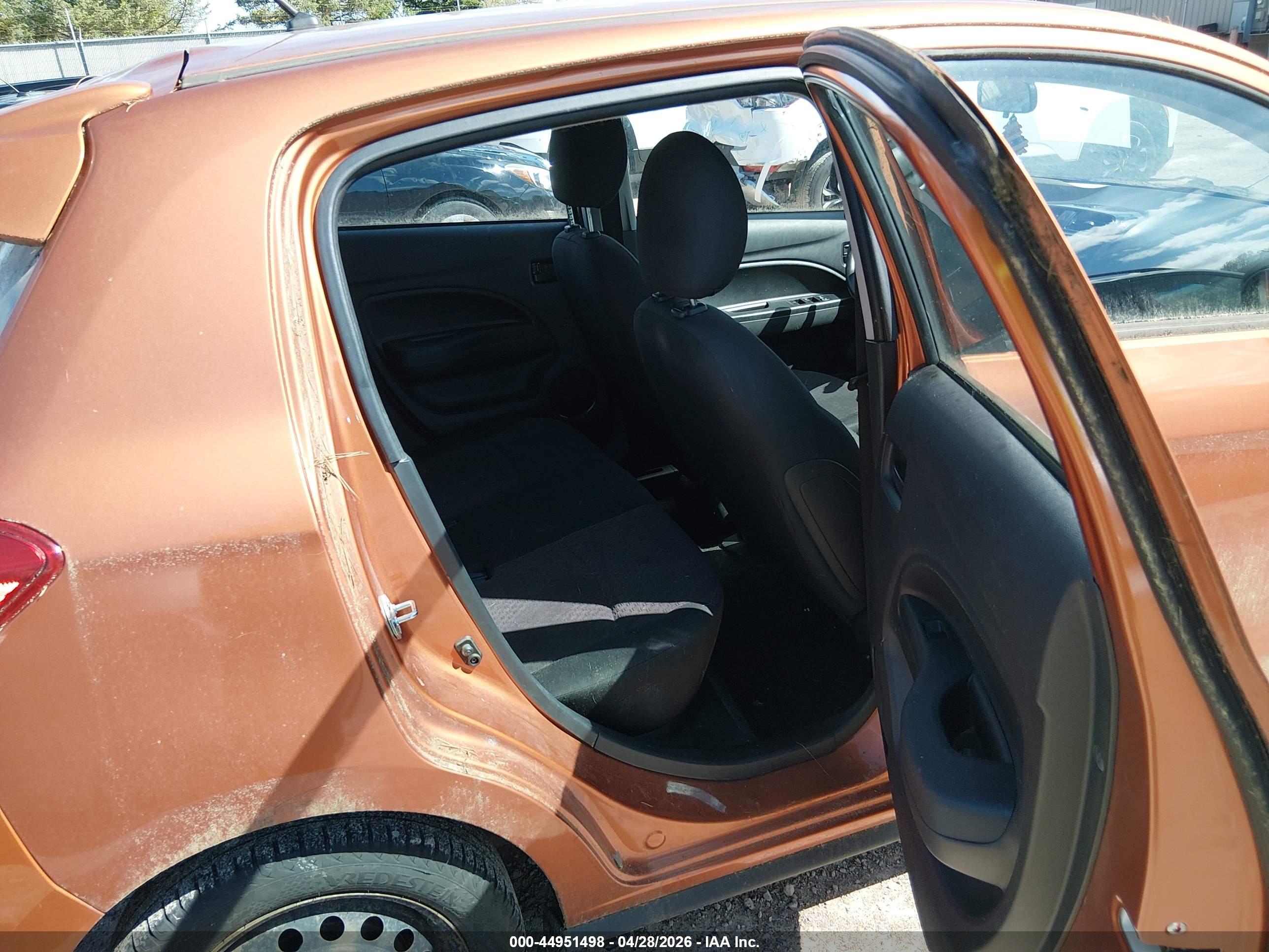 MITSUBISHI MIRAGE image 8