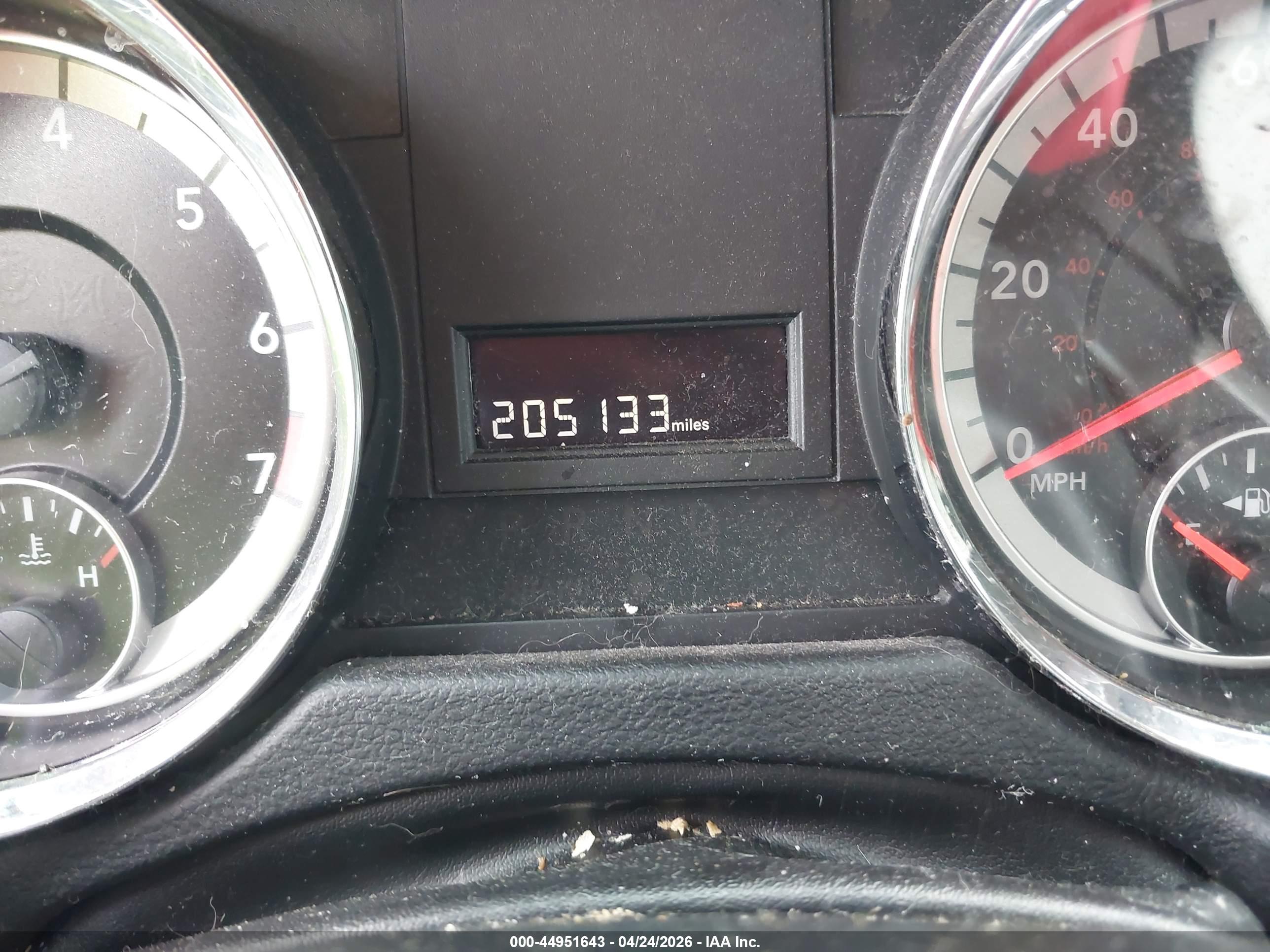 DODGE GRAND image 7